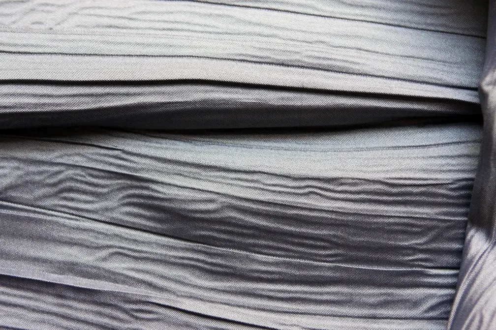 Crinkled Iridescent Rhodia Satin1