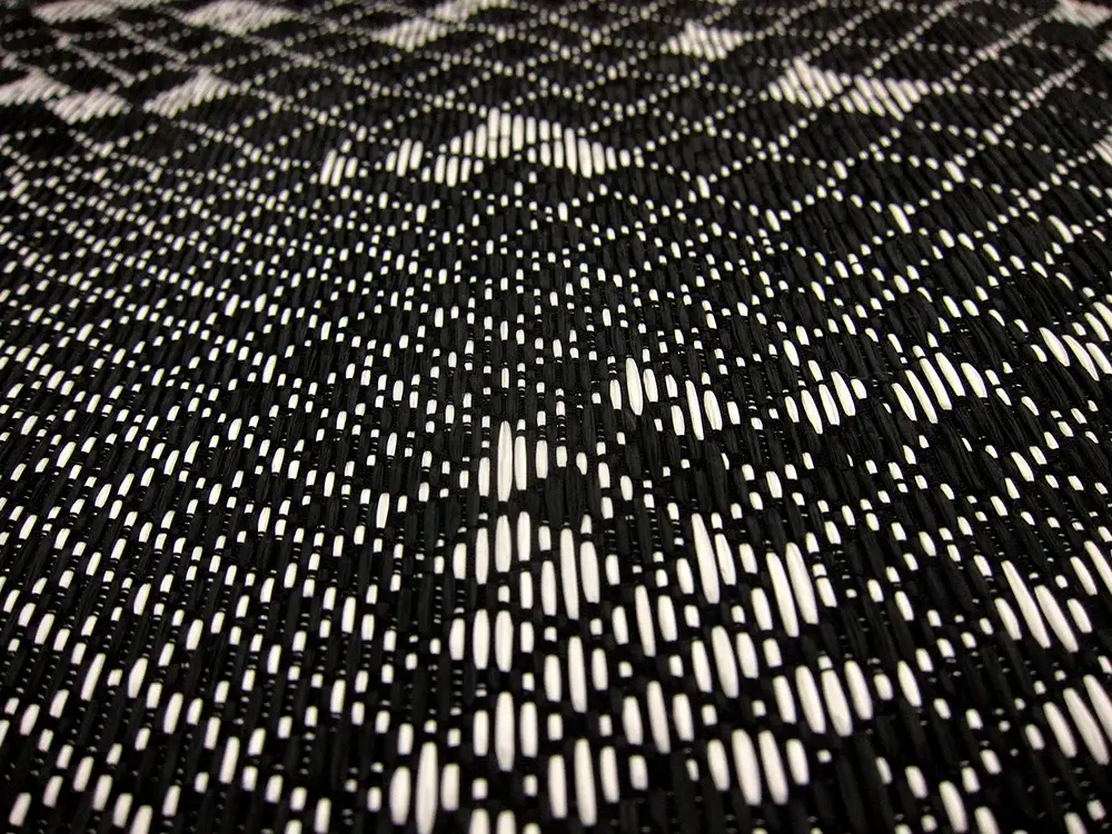 Novelty Raffia2