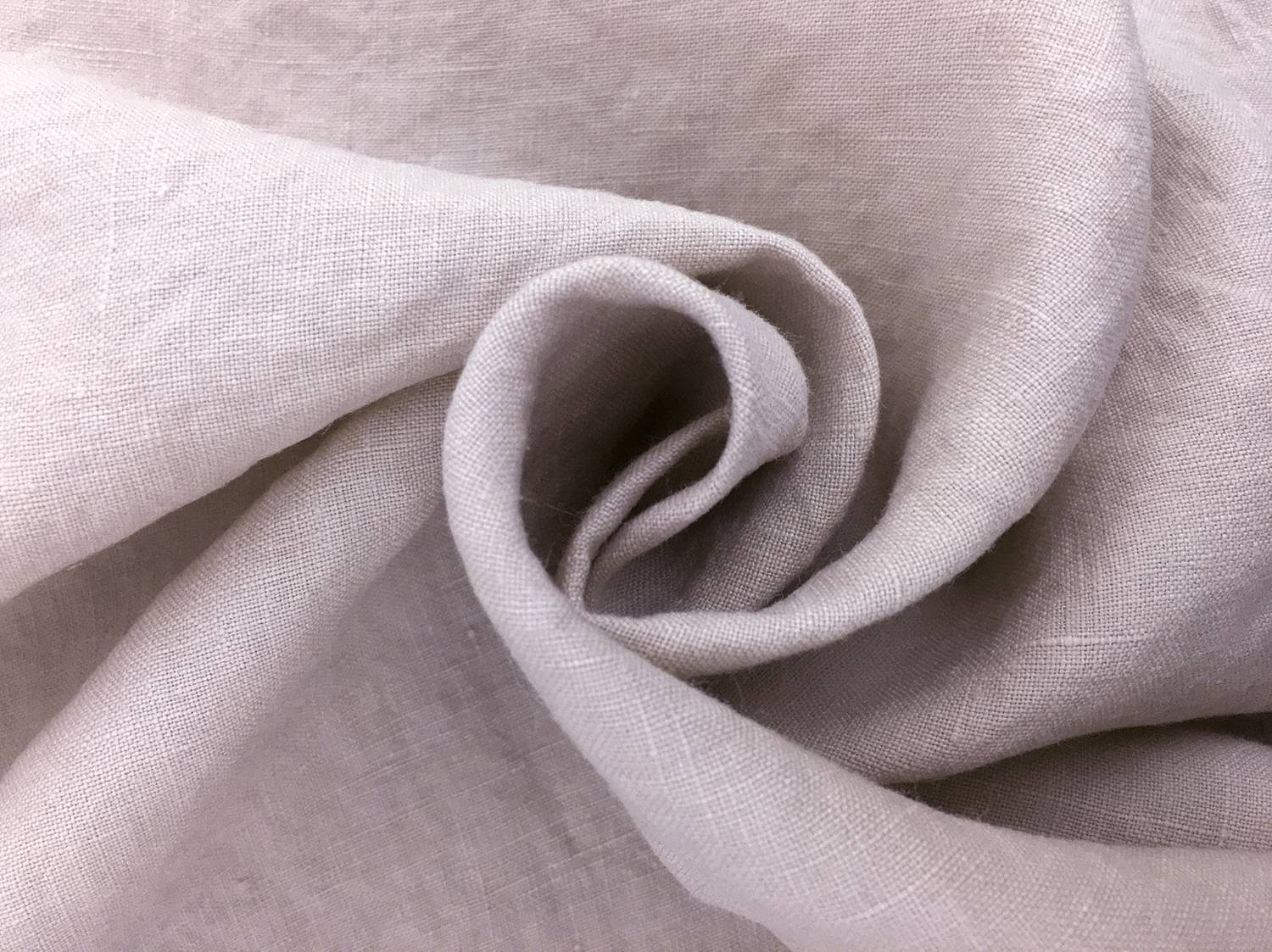 Stone Washed Linen in Glycine1