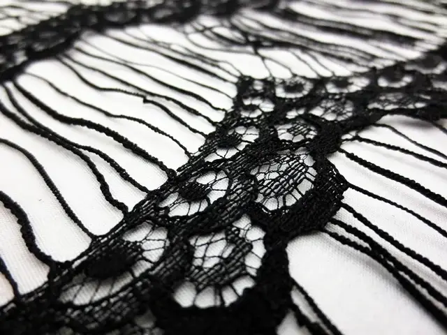 Chantilly Lace2