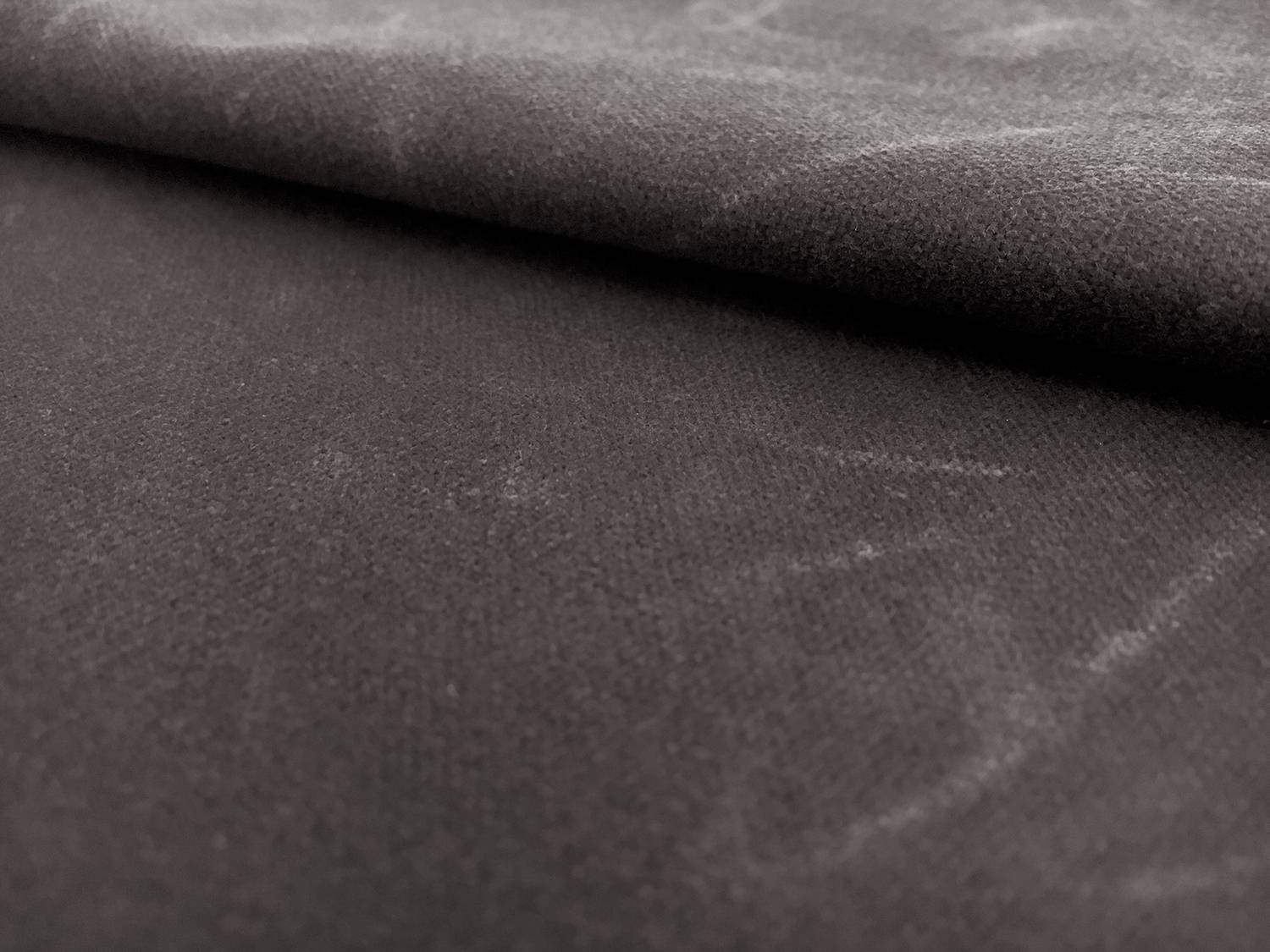 Cotton Wax Cloth in Charcoal0