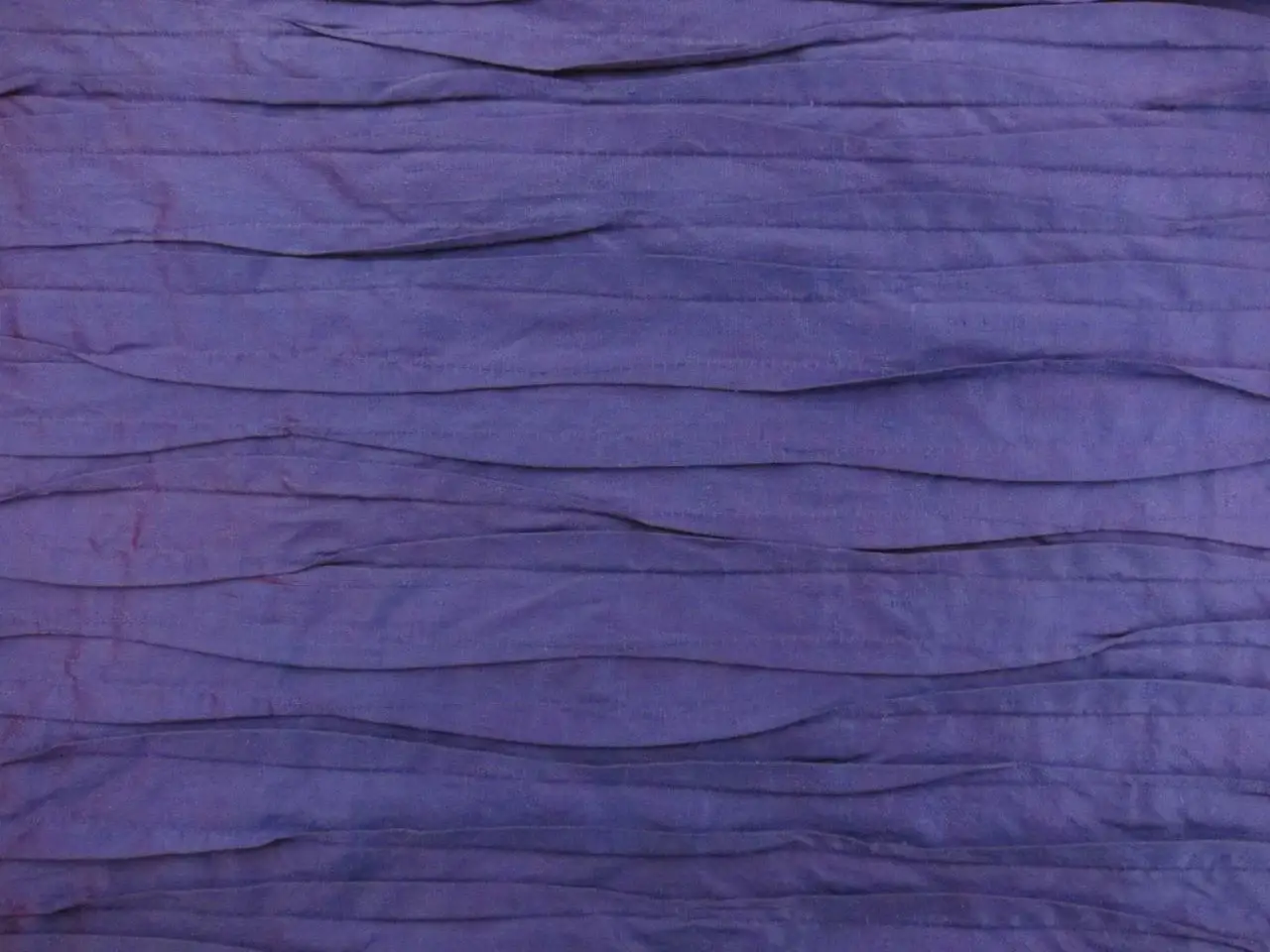 Iridescent Tucked Silk Shantung0