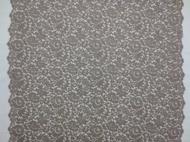 Chantilly Lace5