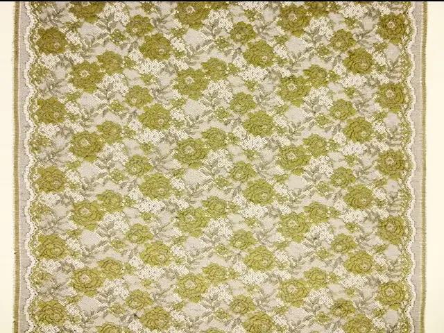Metallic Chantilly Lace3