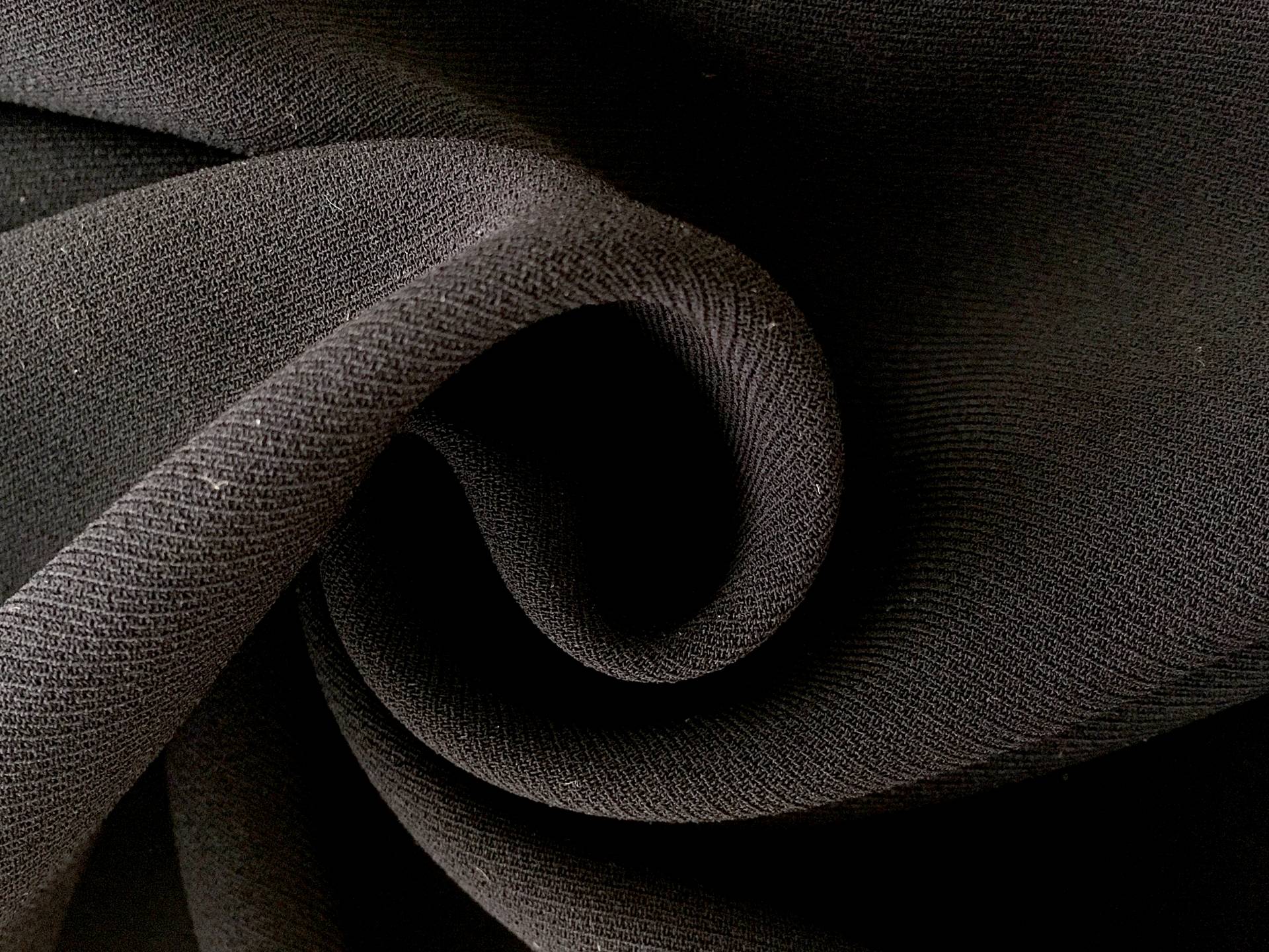 Sponge Crepe in Dark Grey0