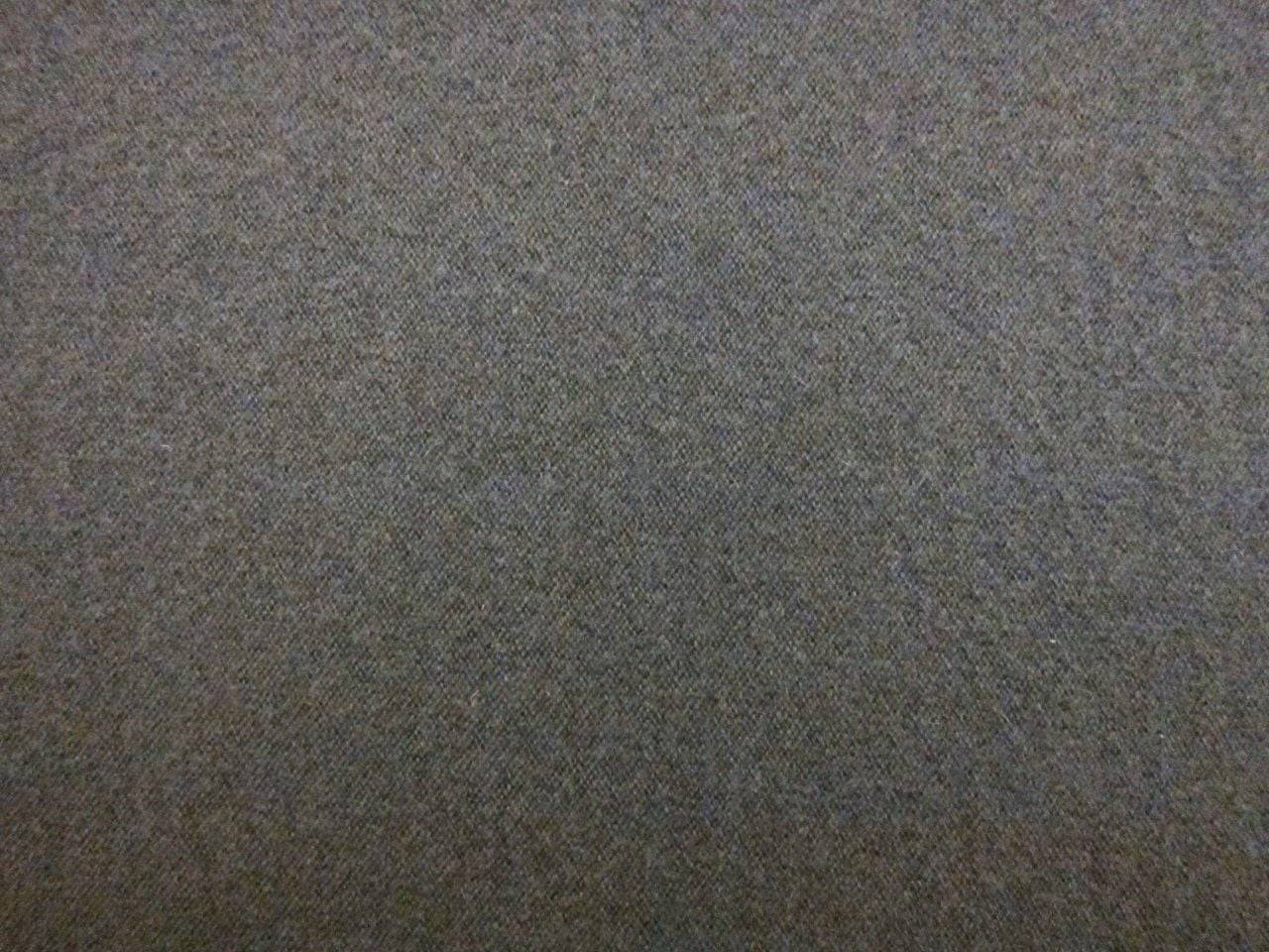 Cashmere Knit in Pigeon0
