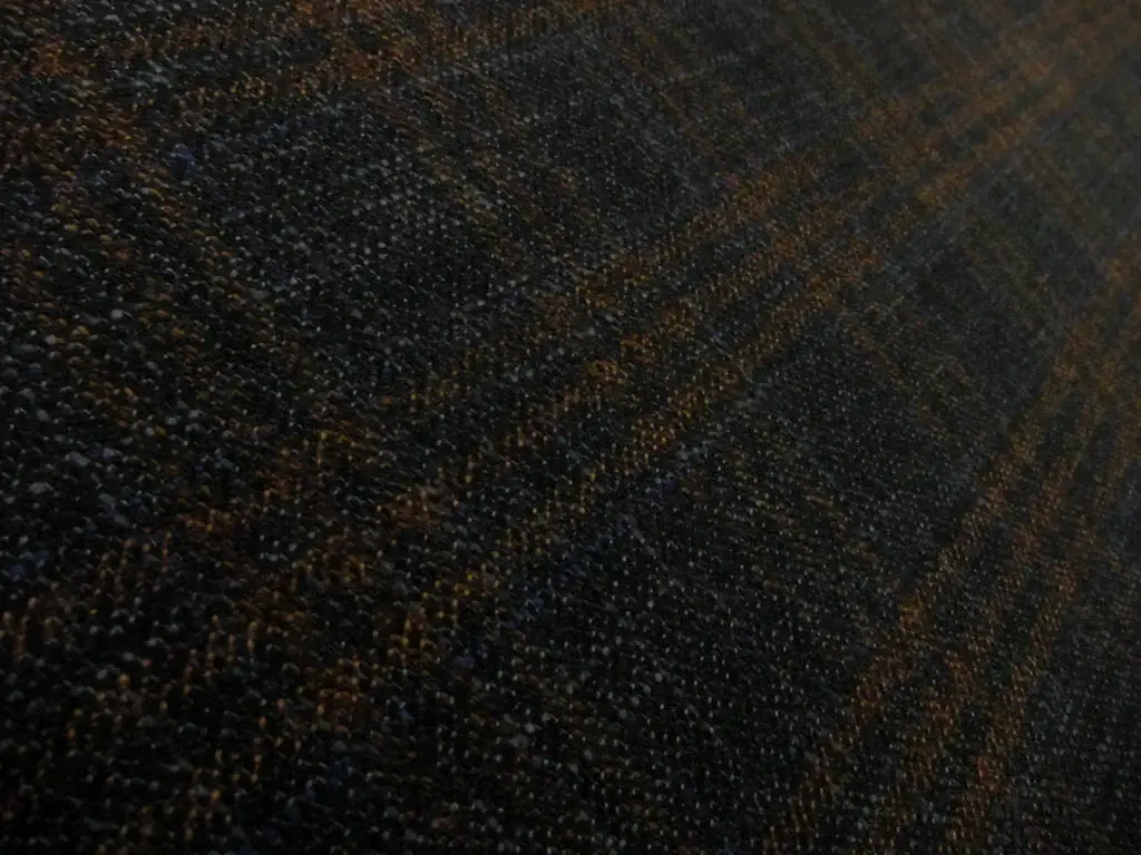 Italian Virgin Wool Bamboo Plaid Suiting0