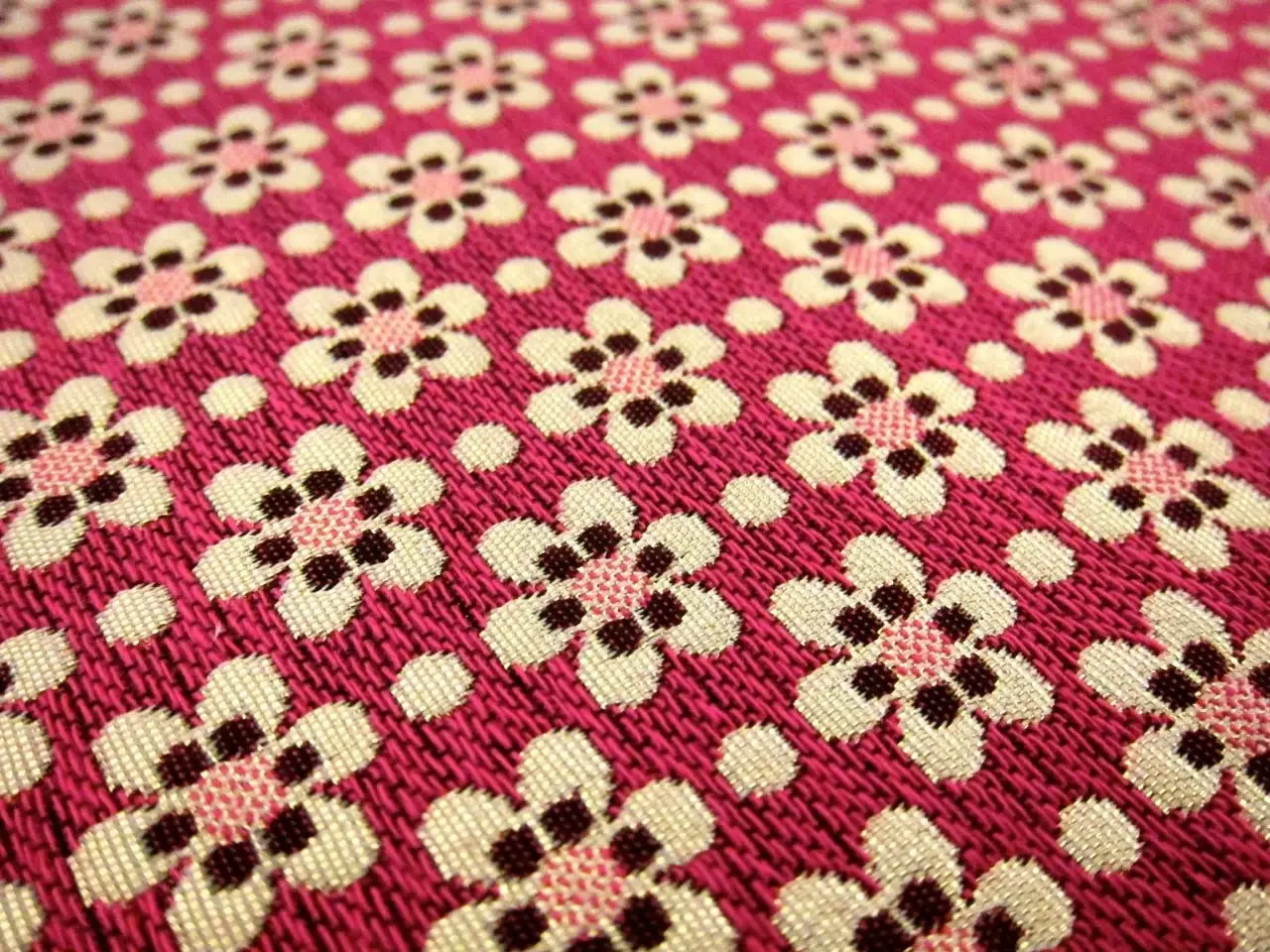 Metallic Brocade2
