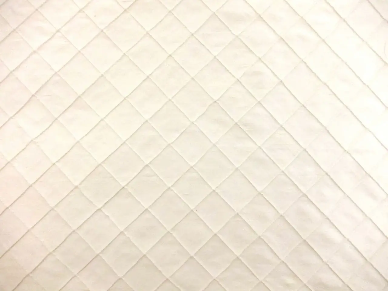 Tucked Silk Shantung0