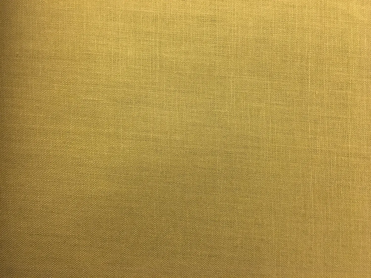 Medium Weight Linen in Moss2