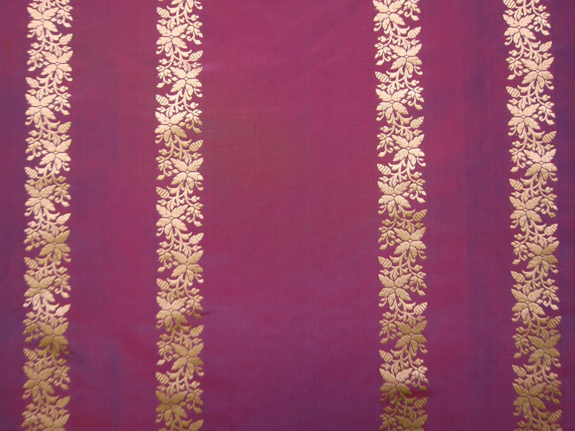 Embroidered Silk Taffeta0