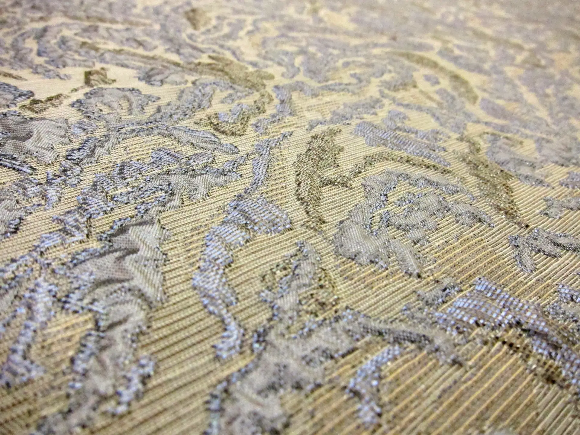 Metallic Brocade2