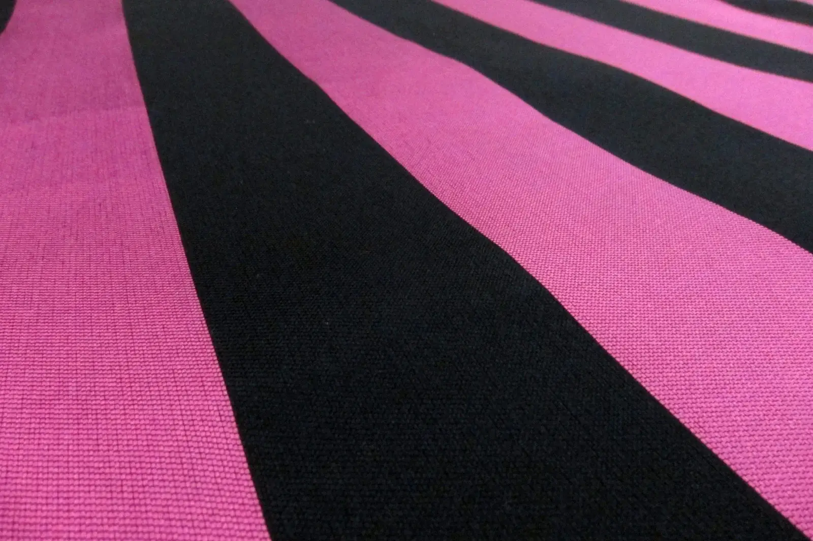 Silk Blend Stripe2