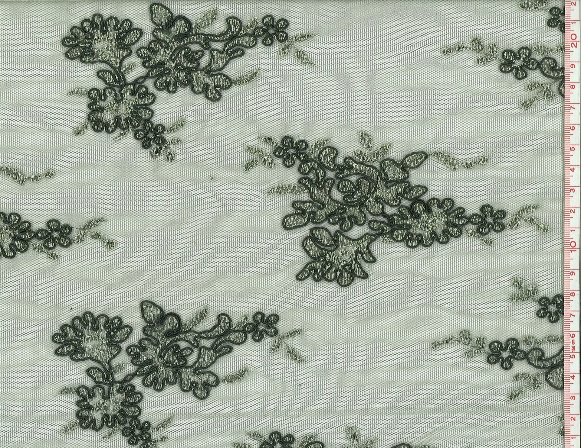 EMBROIDERED ILLUSION1