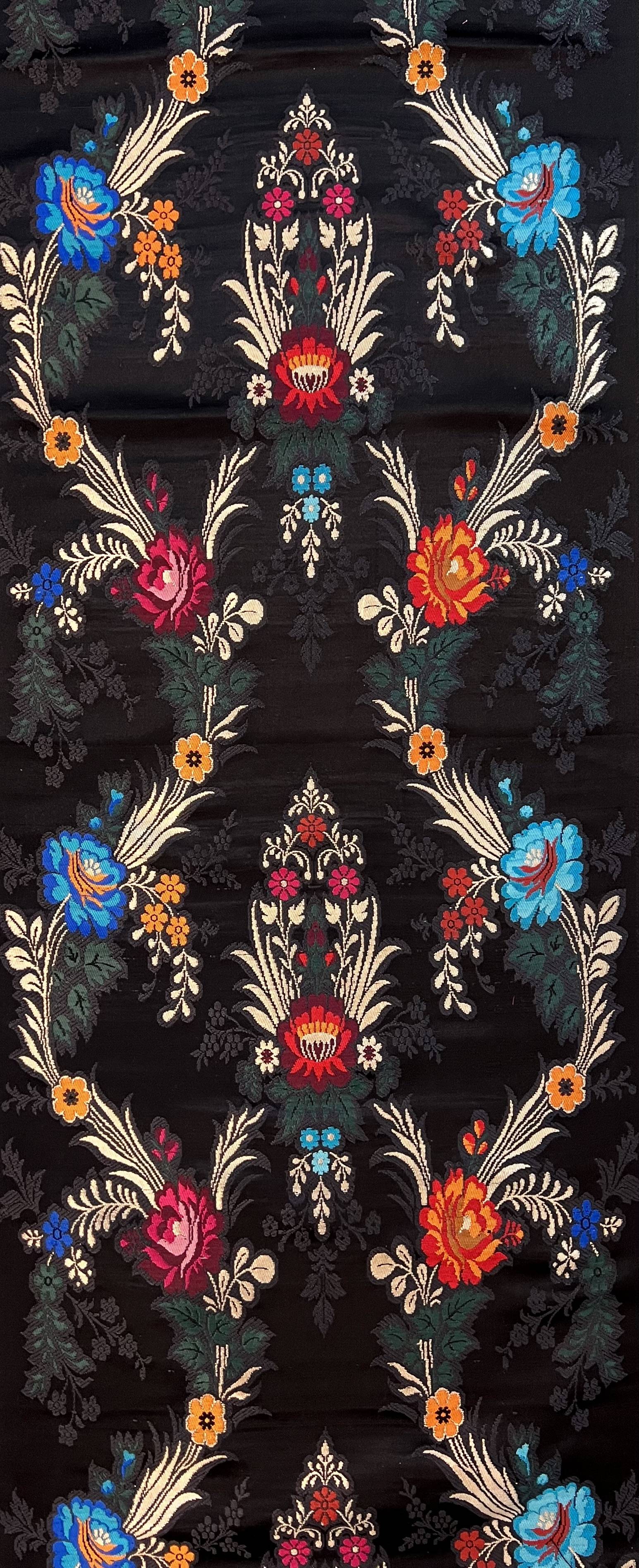 Handloom Brocade in Black