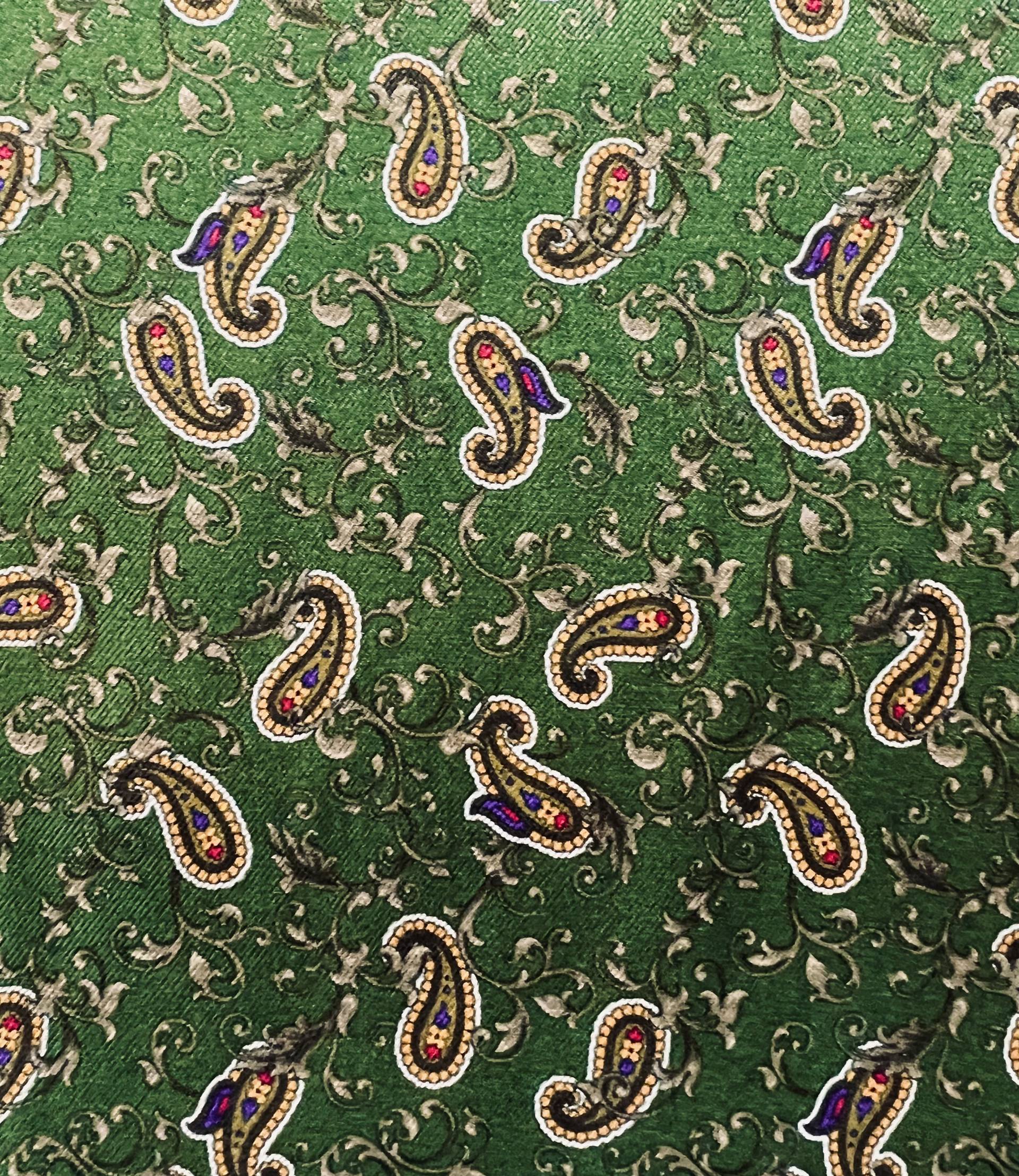 Paisley Viscose Twill Print in Green 