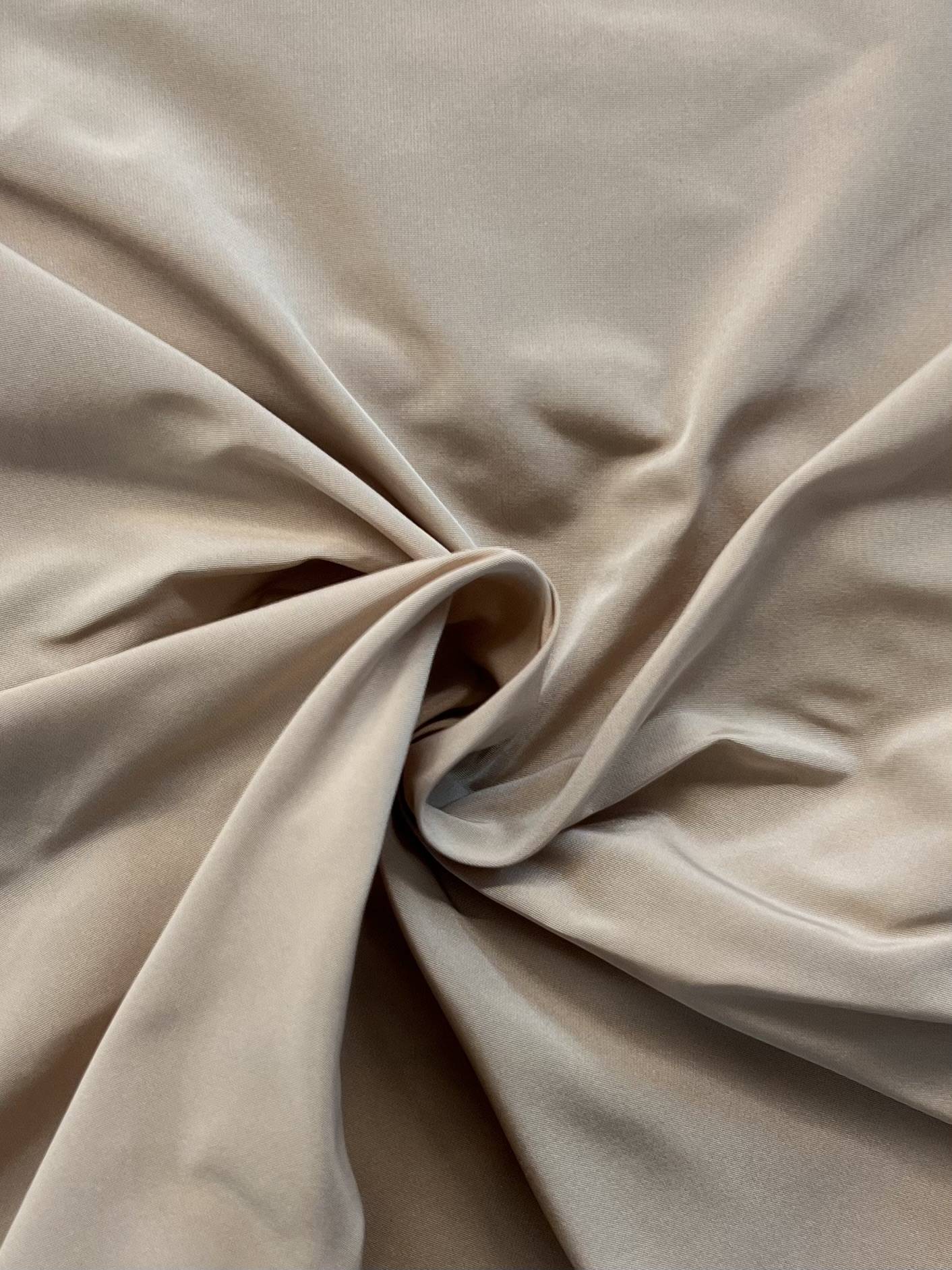Made in Italy Polyester Taffeta in Nude