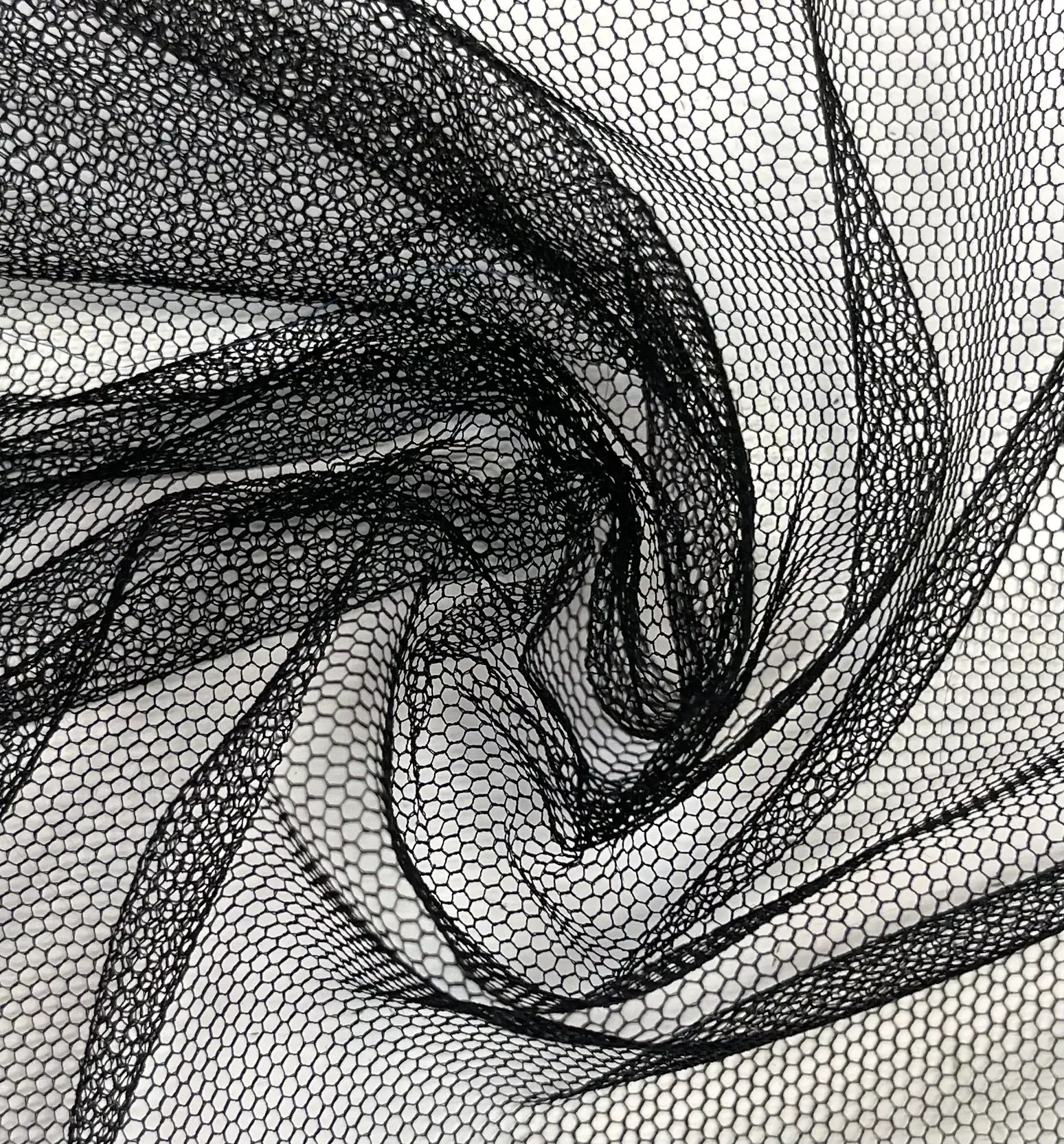 Made in Switzerland 100% Silk Illusion in Black