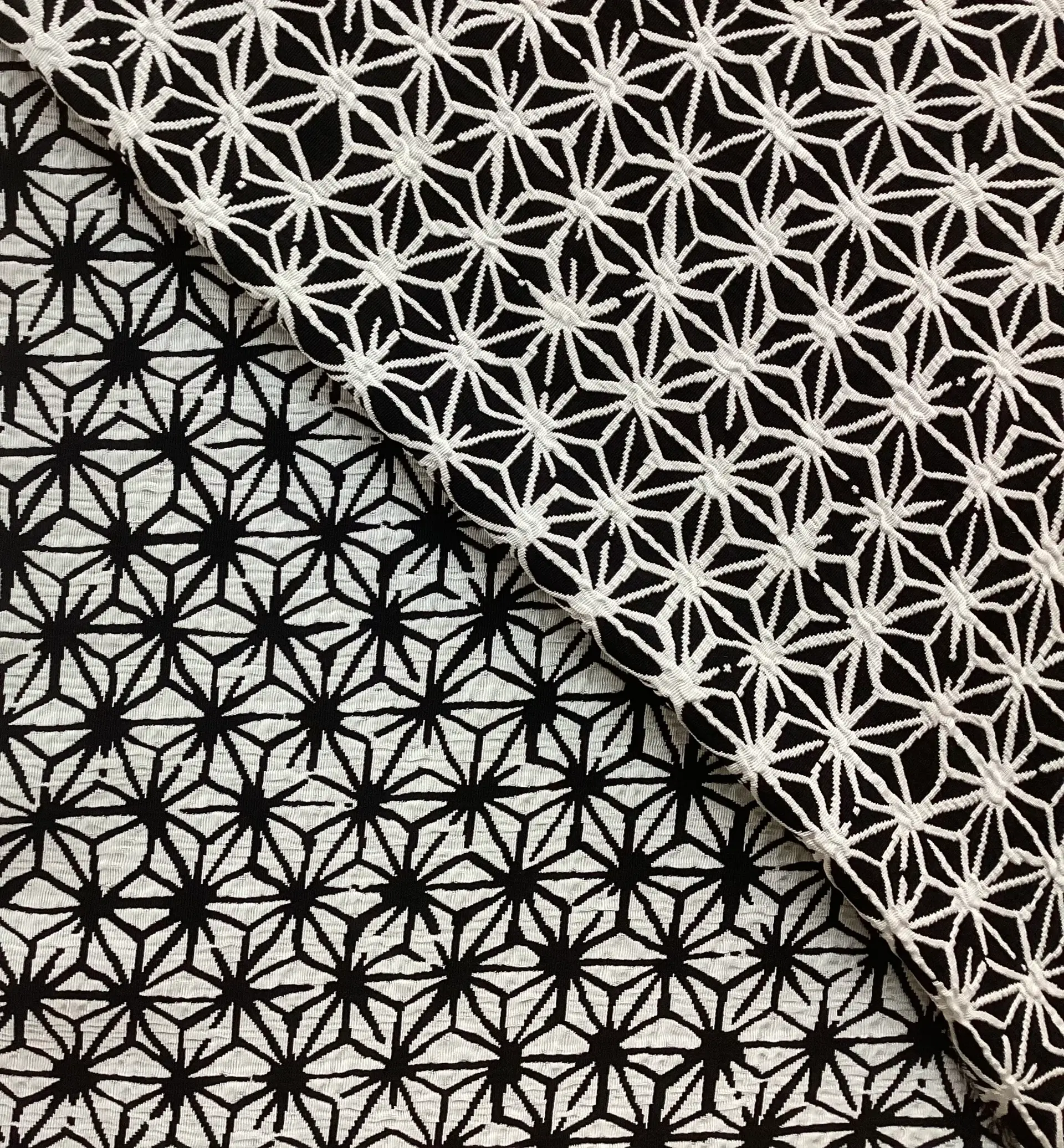Acetate & Nylon Double-face Crepe Jacquard In Black & White