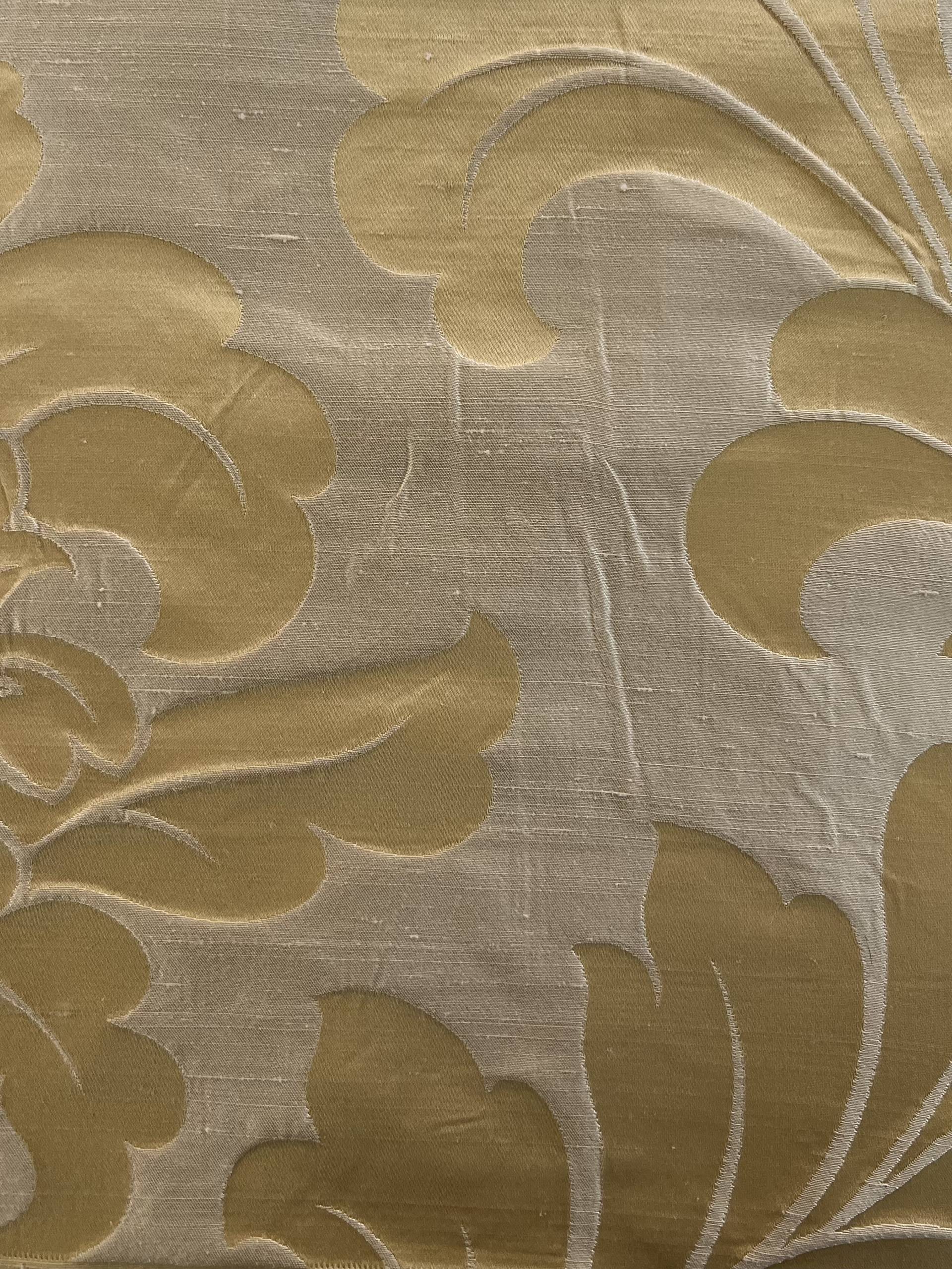 Silk Damask in Blond 