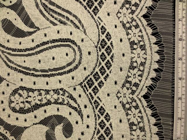 Chantilly Lace0