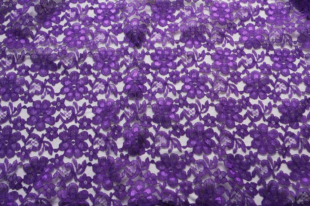 Chantilly Lace0