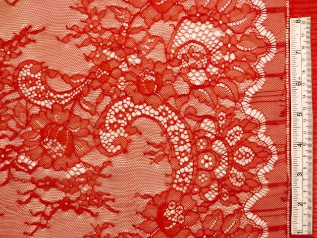 Chantilly Lace0