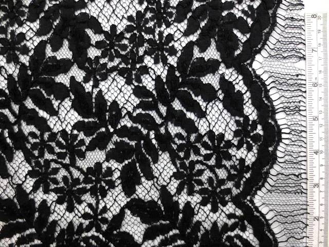 Chantilly Lace0