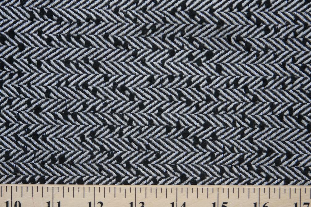 Wool Herringbone Tweed0