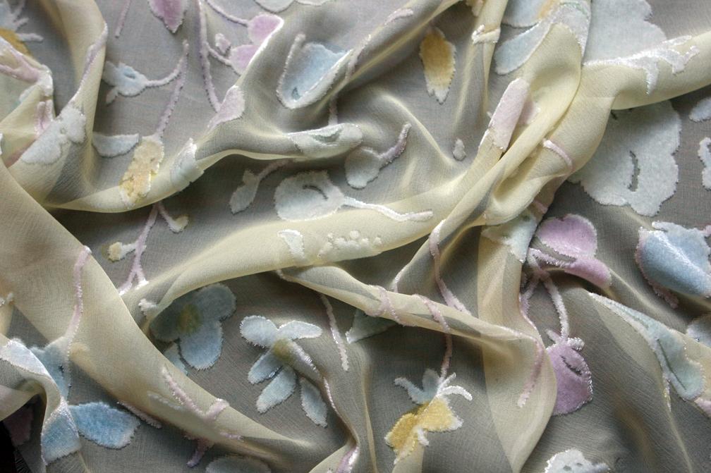 Silk Rayon Burnout Velvet2