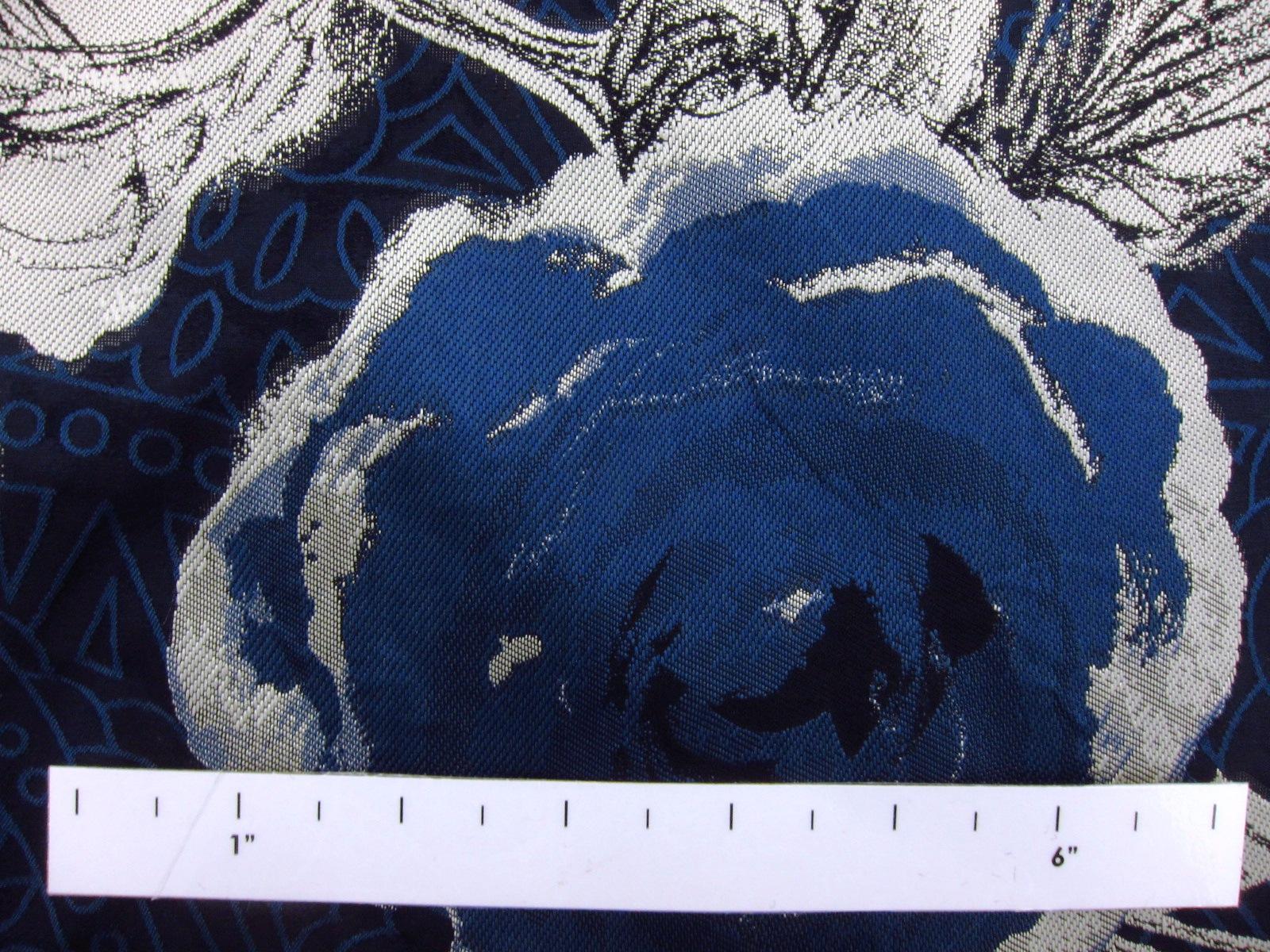 Floral Fil Coupé Brocade1