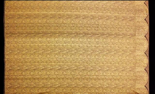 Single scallop gold metallic French Chantilly Lace