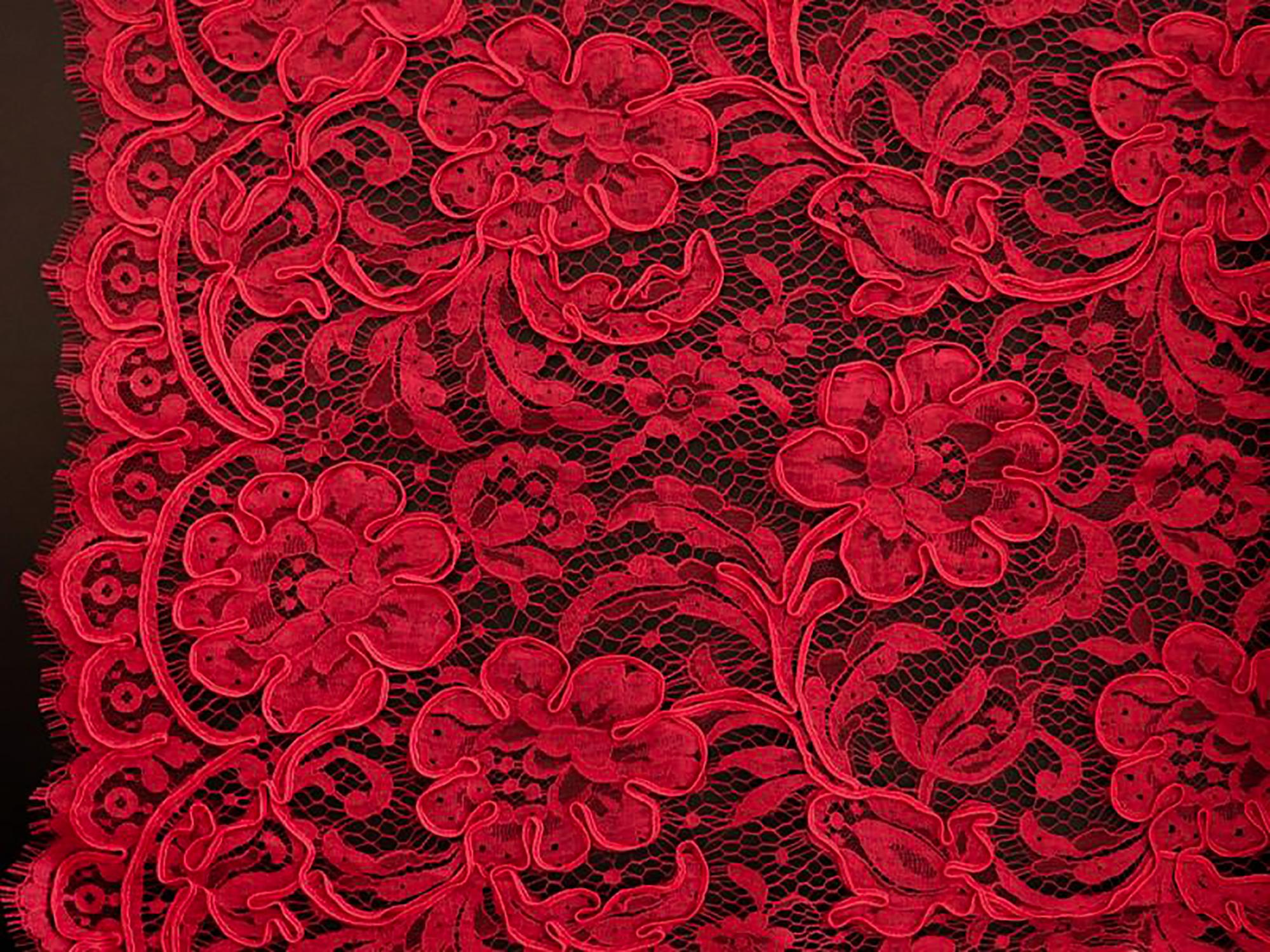 Soutaché Lace in Vermilion