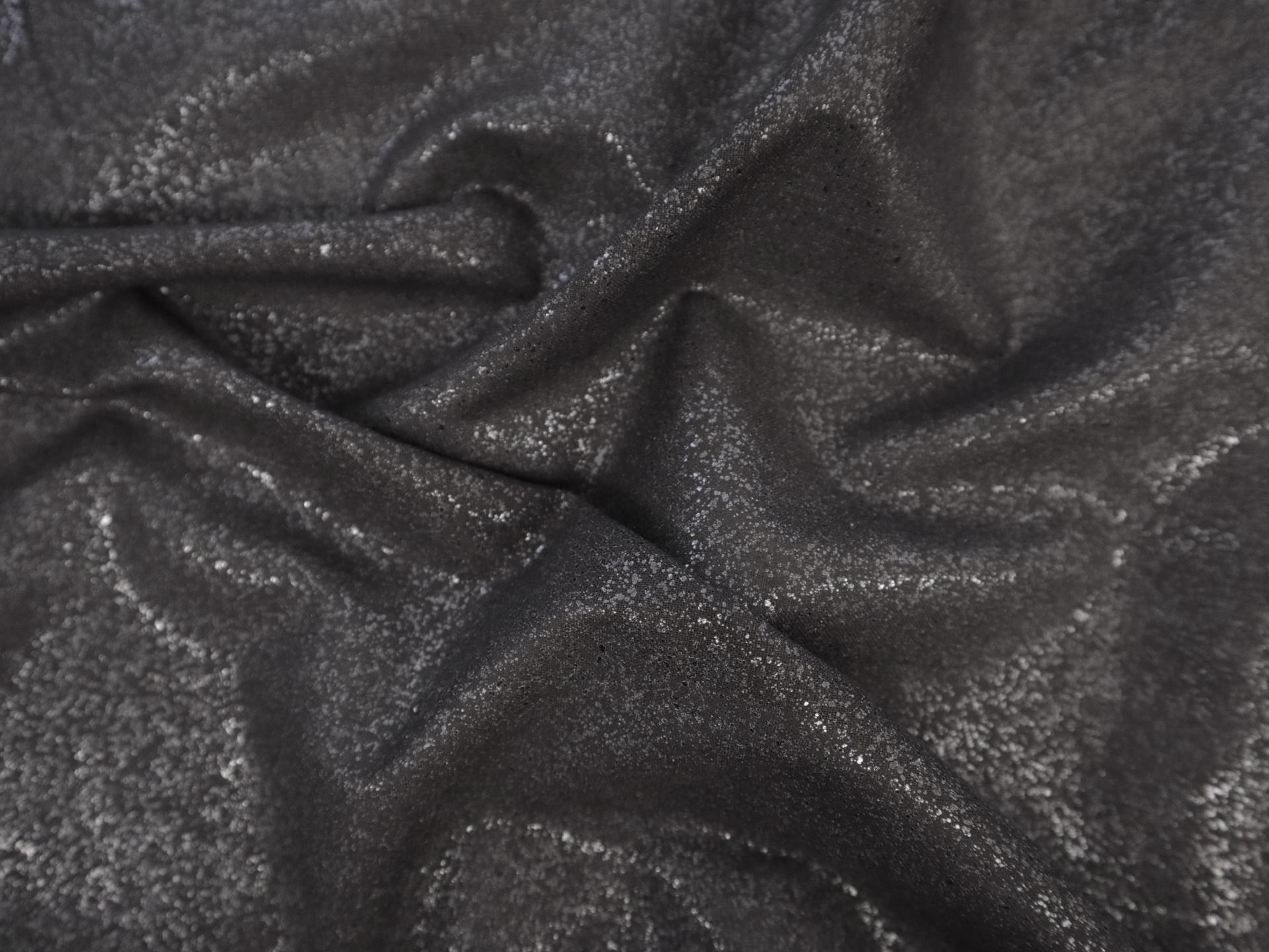 Lightweight Fusible Woven Interfacing in Black