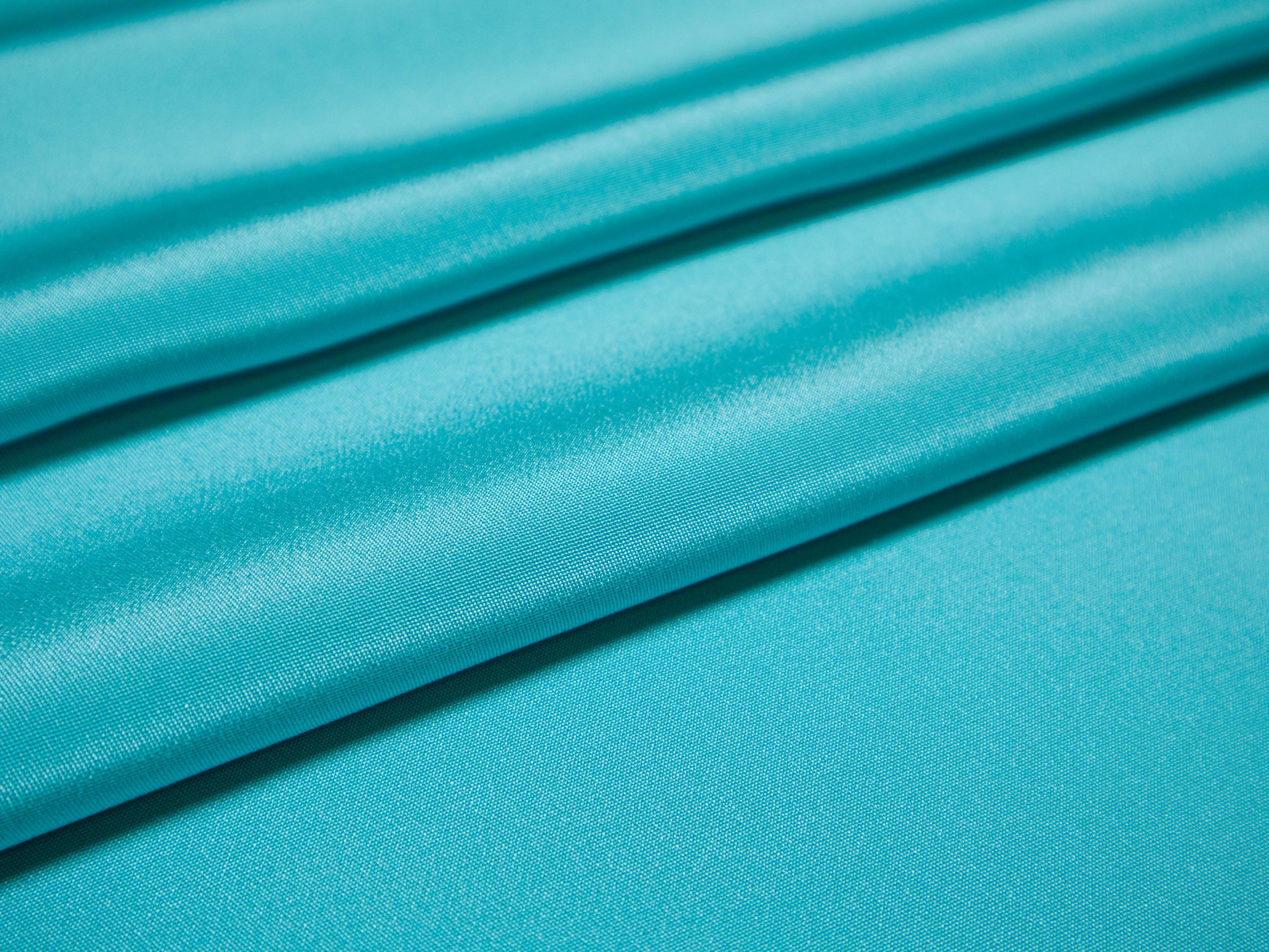 4 ply silk crepe in niagra- folded