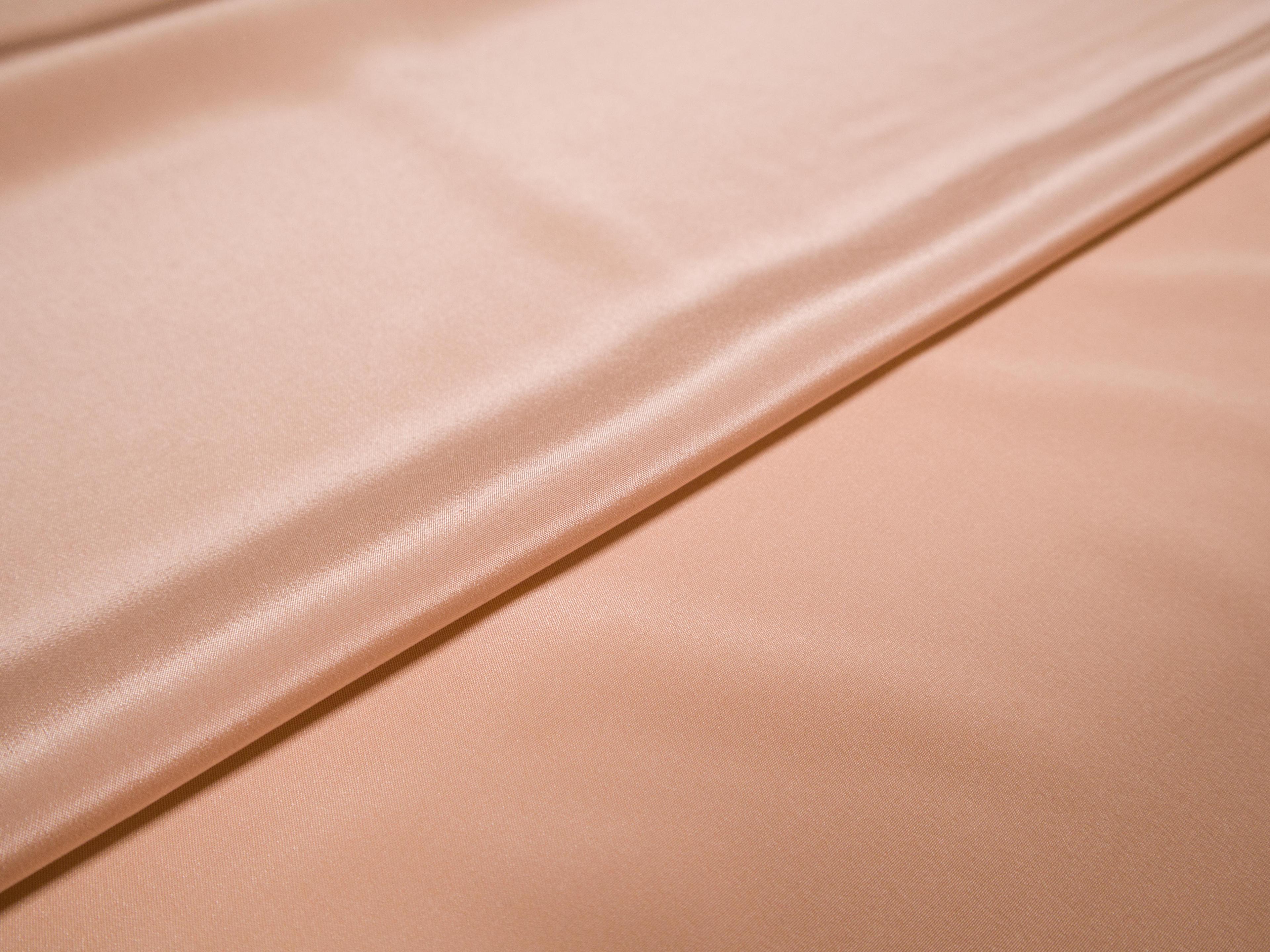 silk Crepe De Chine in nude- folded
