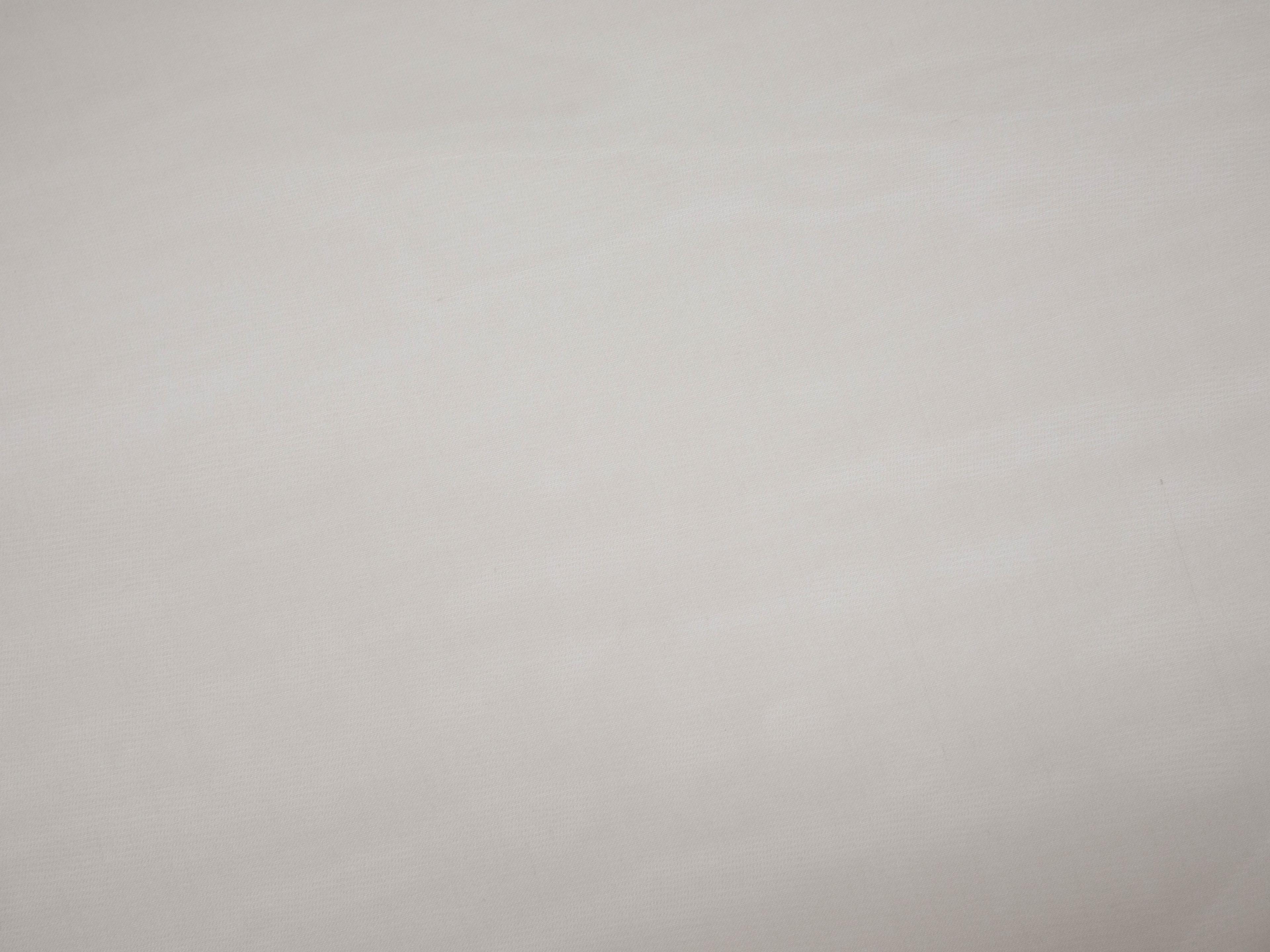 Solid organza in Khaki flat