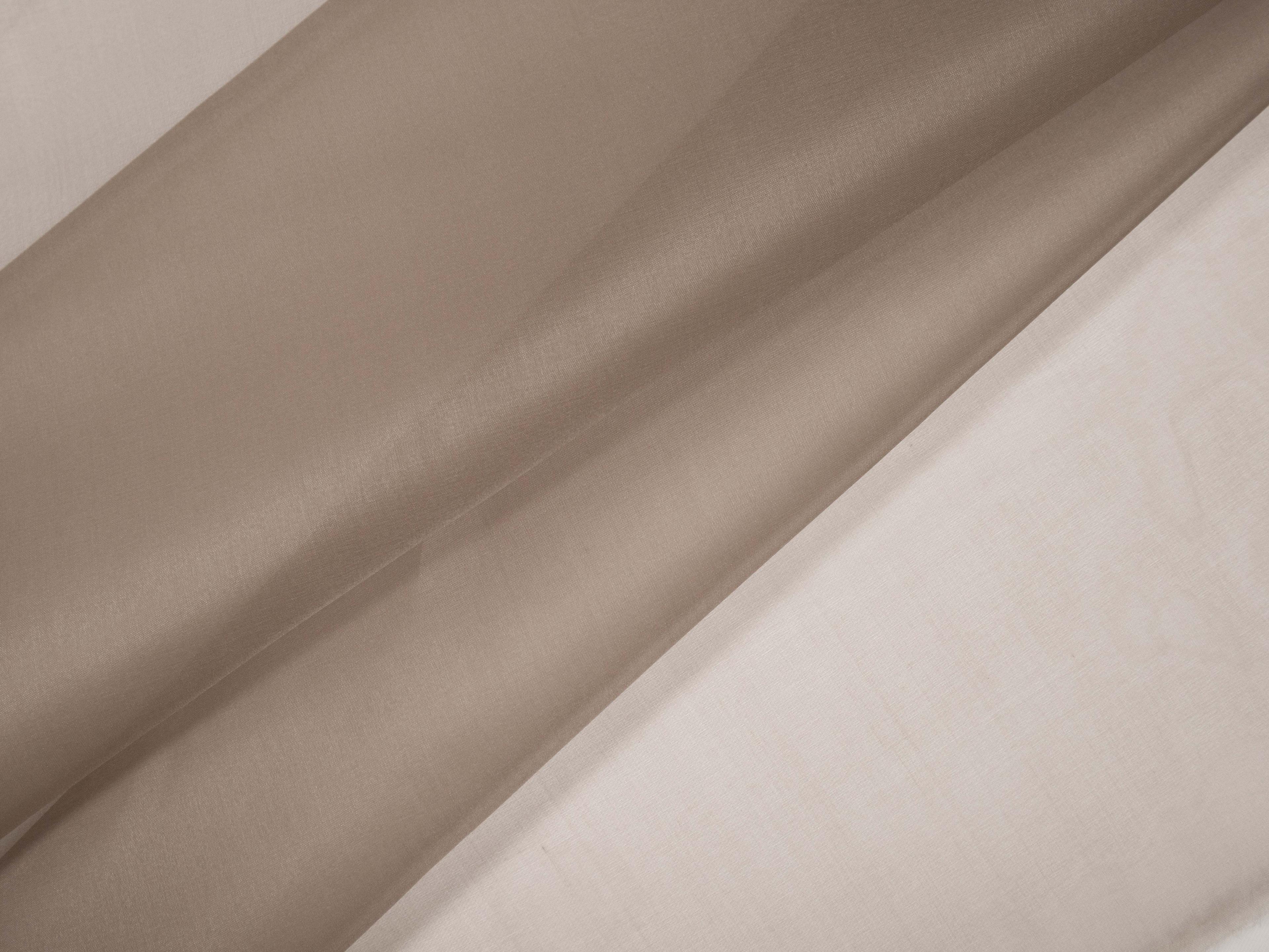 Solid organza in mushroom folded