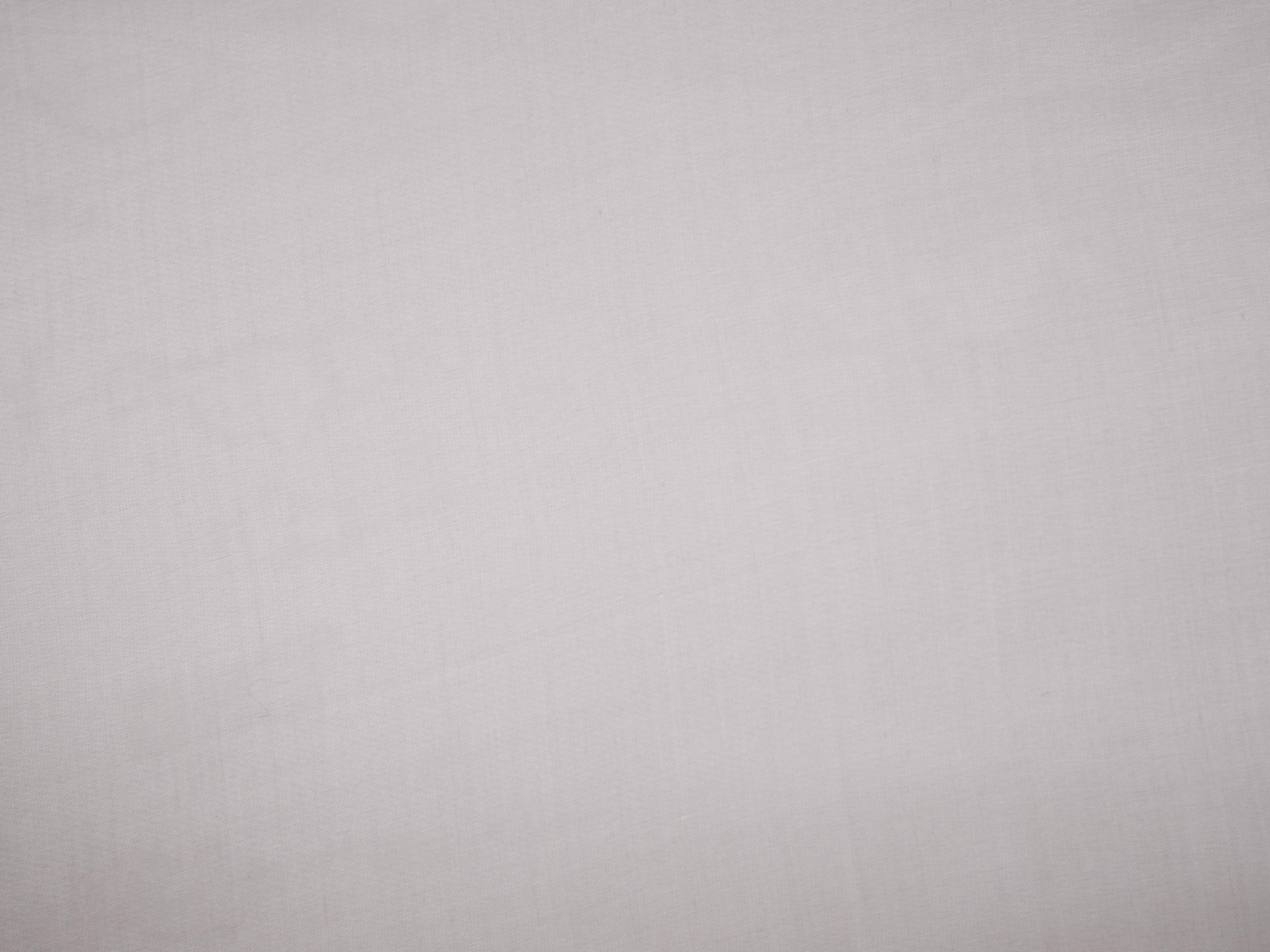 Solid organza in Pewter flat