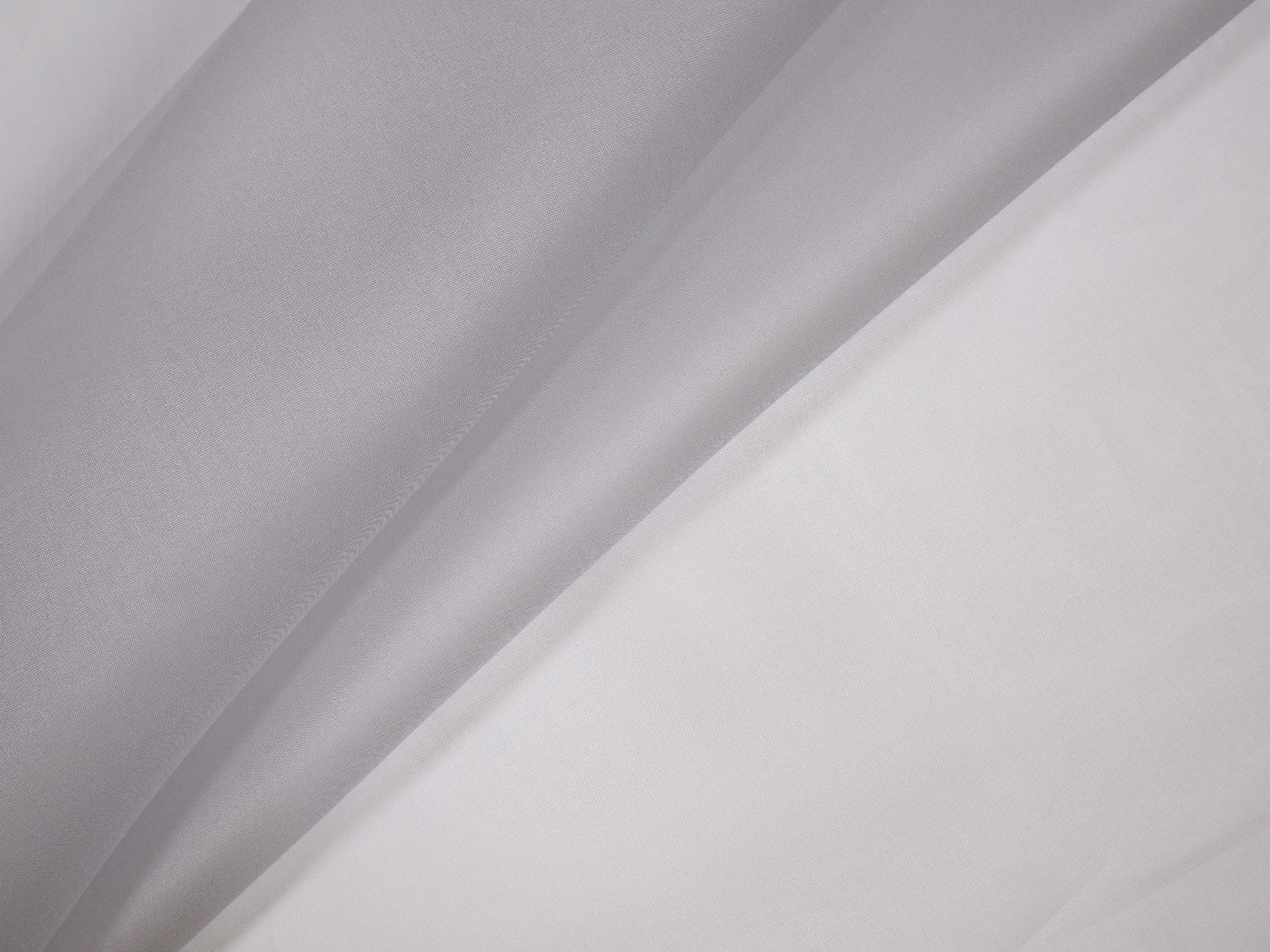 Solid organza in silver folded