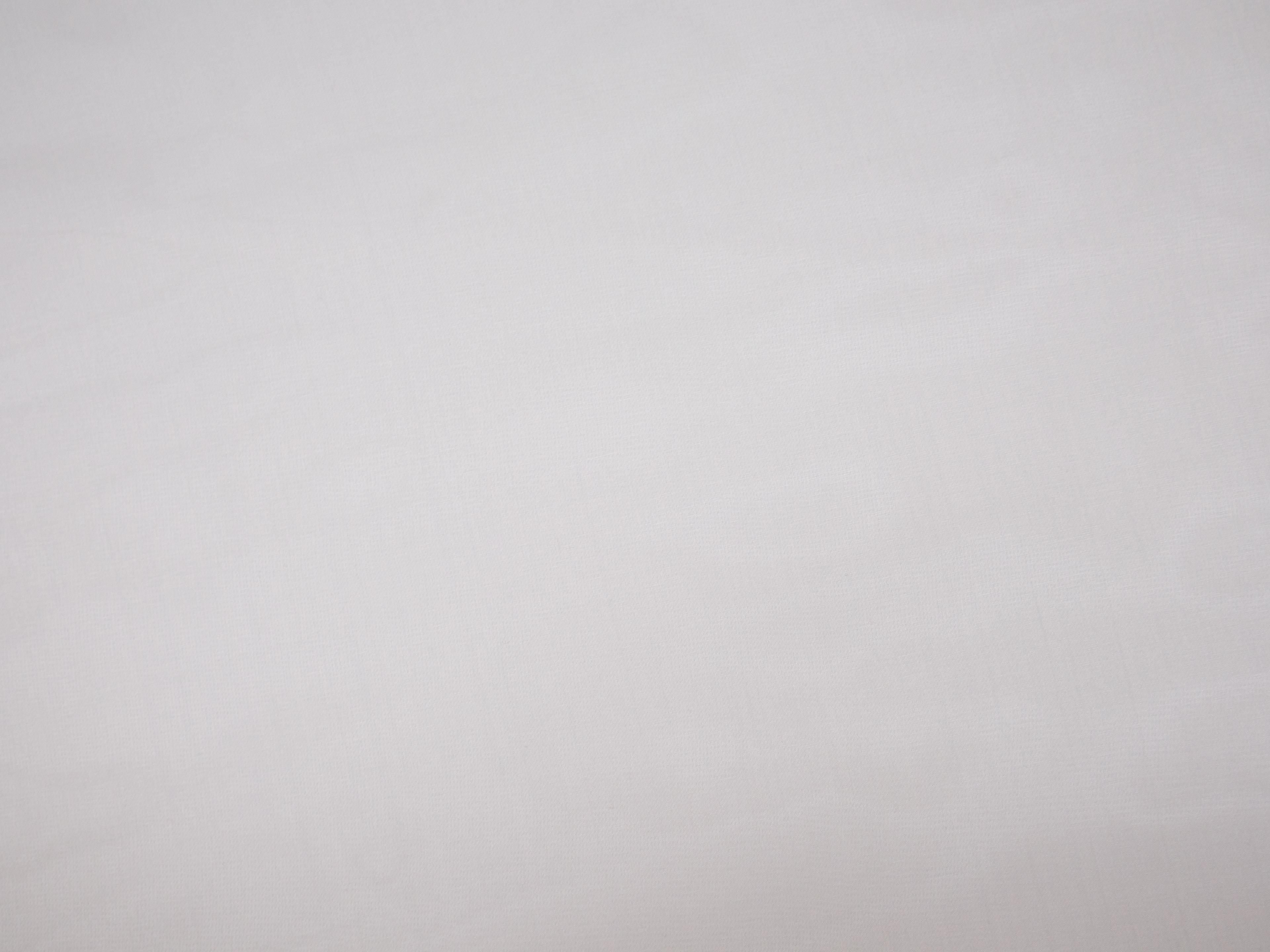 Solid organza in silver flat