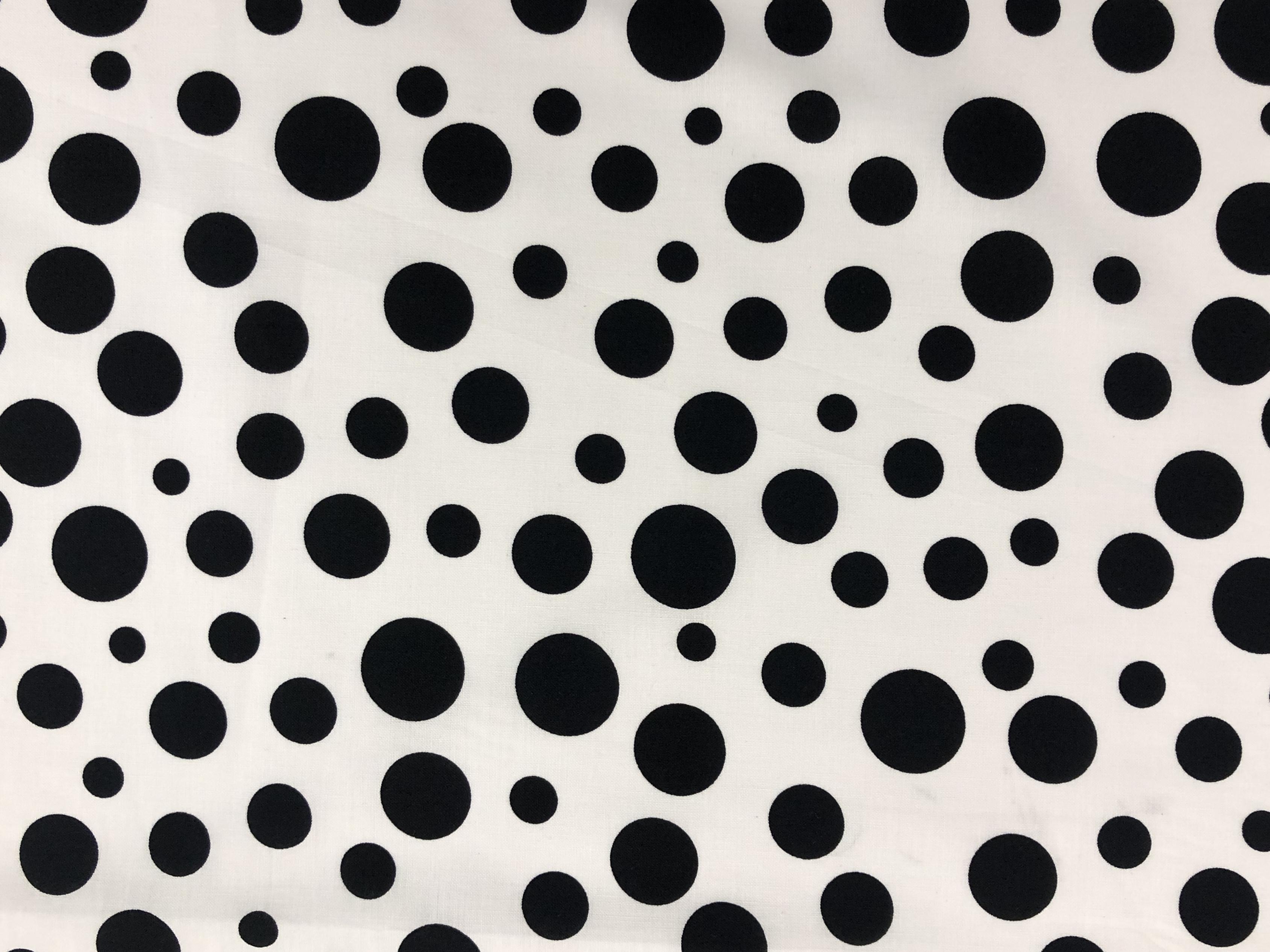 Black White Dot1