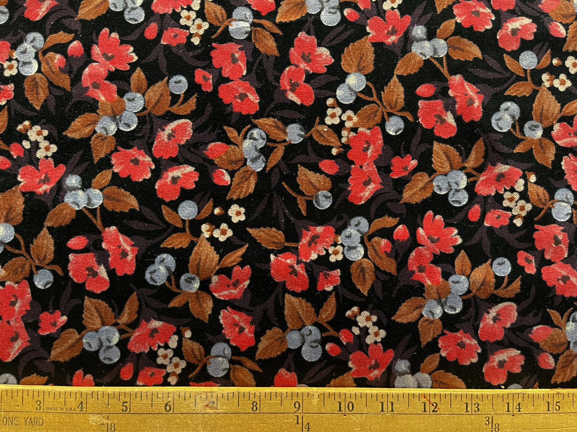 Vintage Cotton Velvet Print. Poppies and Berries