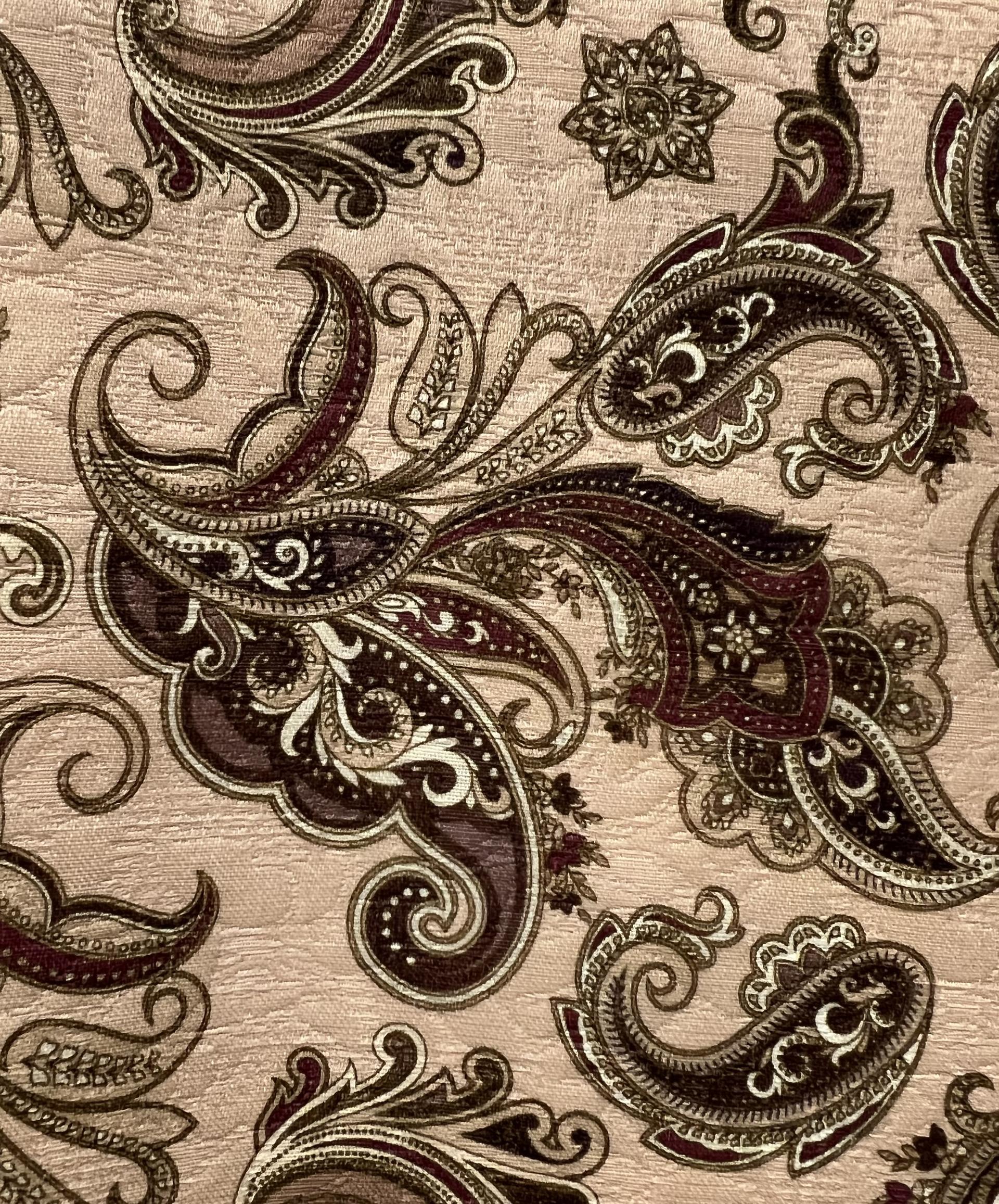 Italian Silk & Wool Mattelasse with a Blush Paisley Print