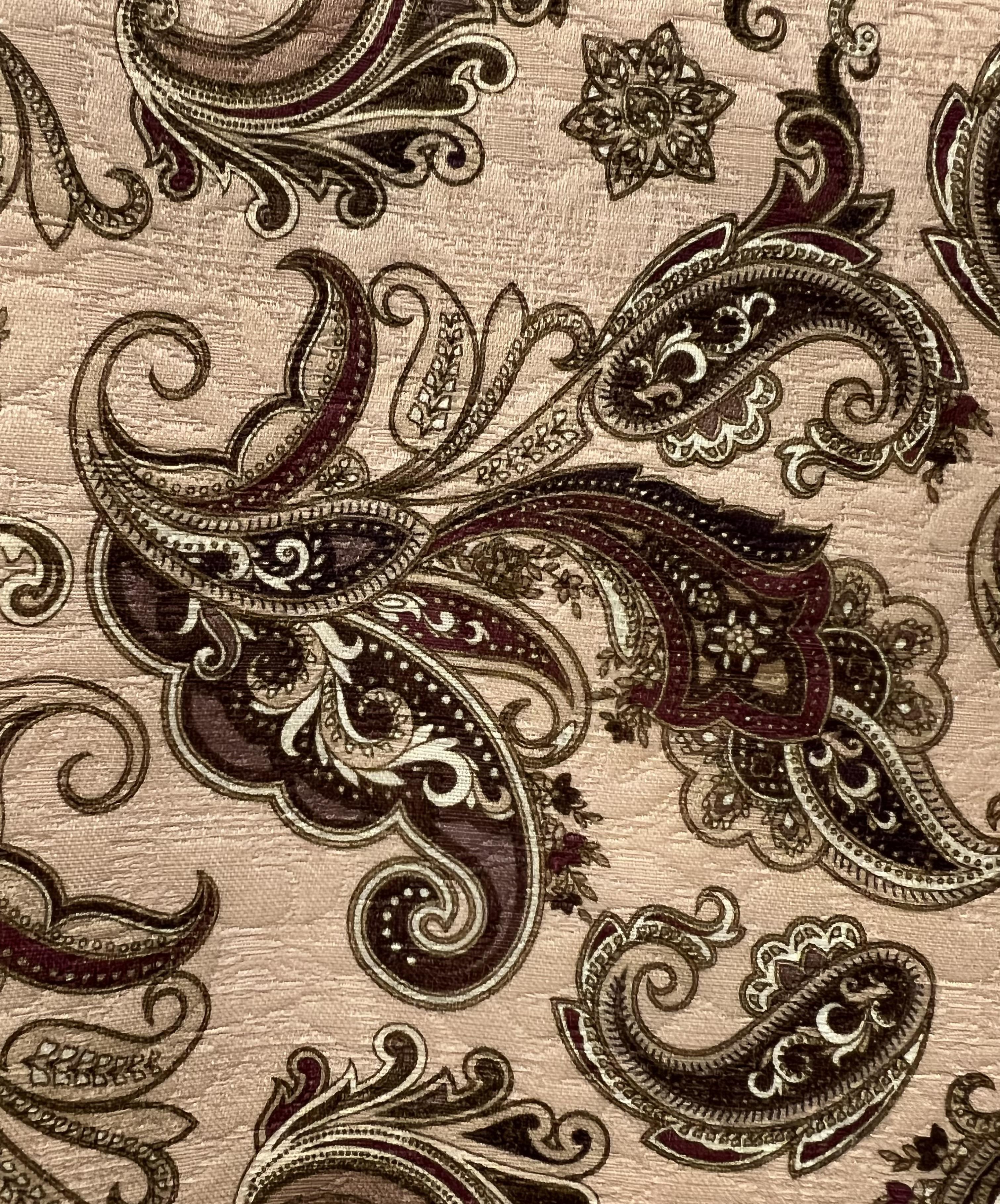 Italian Silk & Wool Mattelasse with a Blush Paisley Print