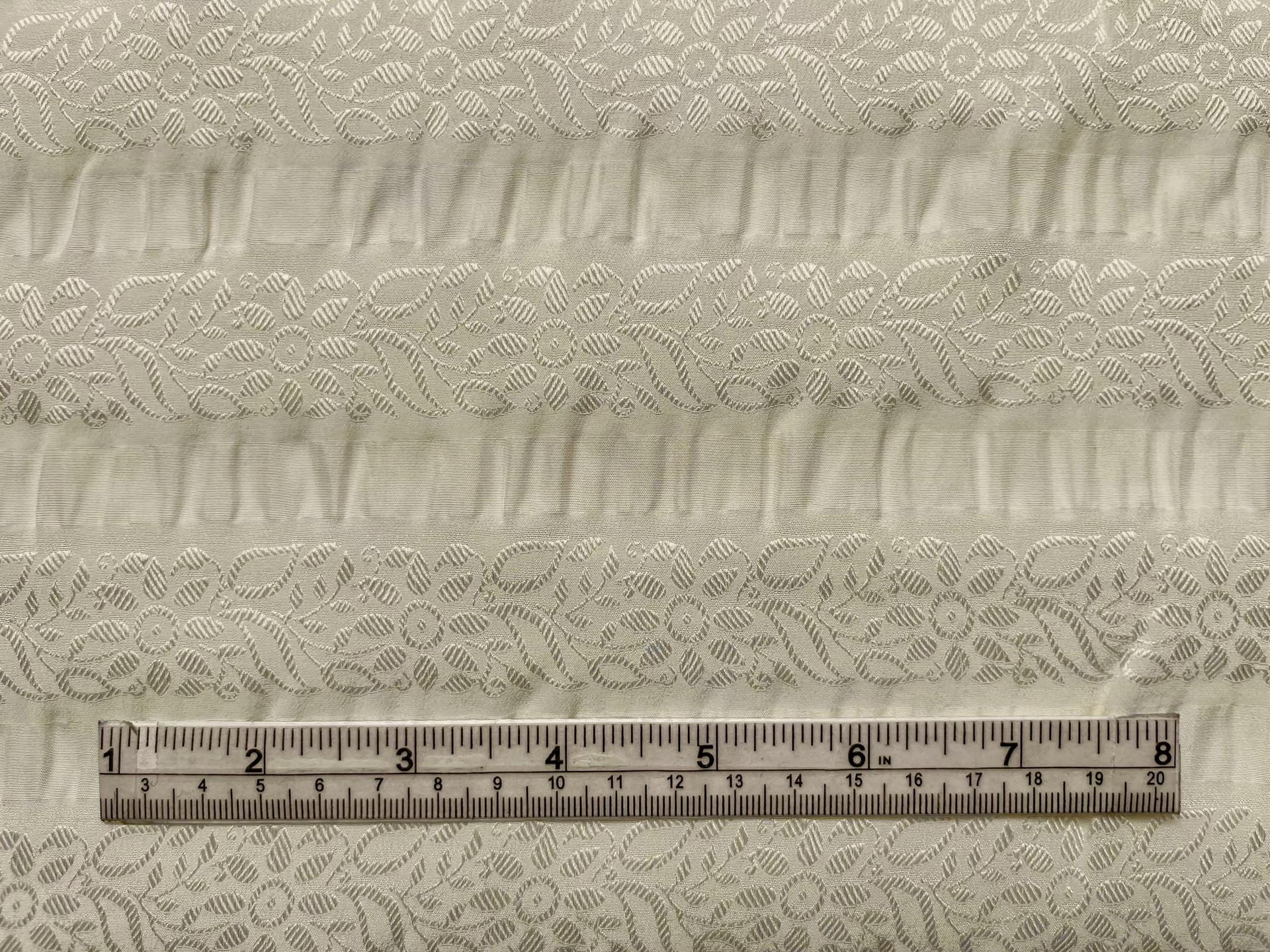 Silk Seersucker Jacquard in Off White 