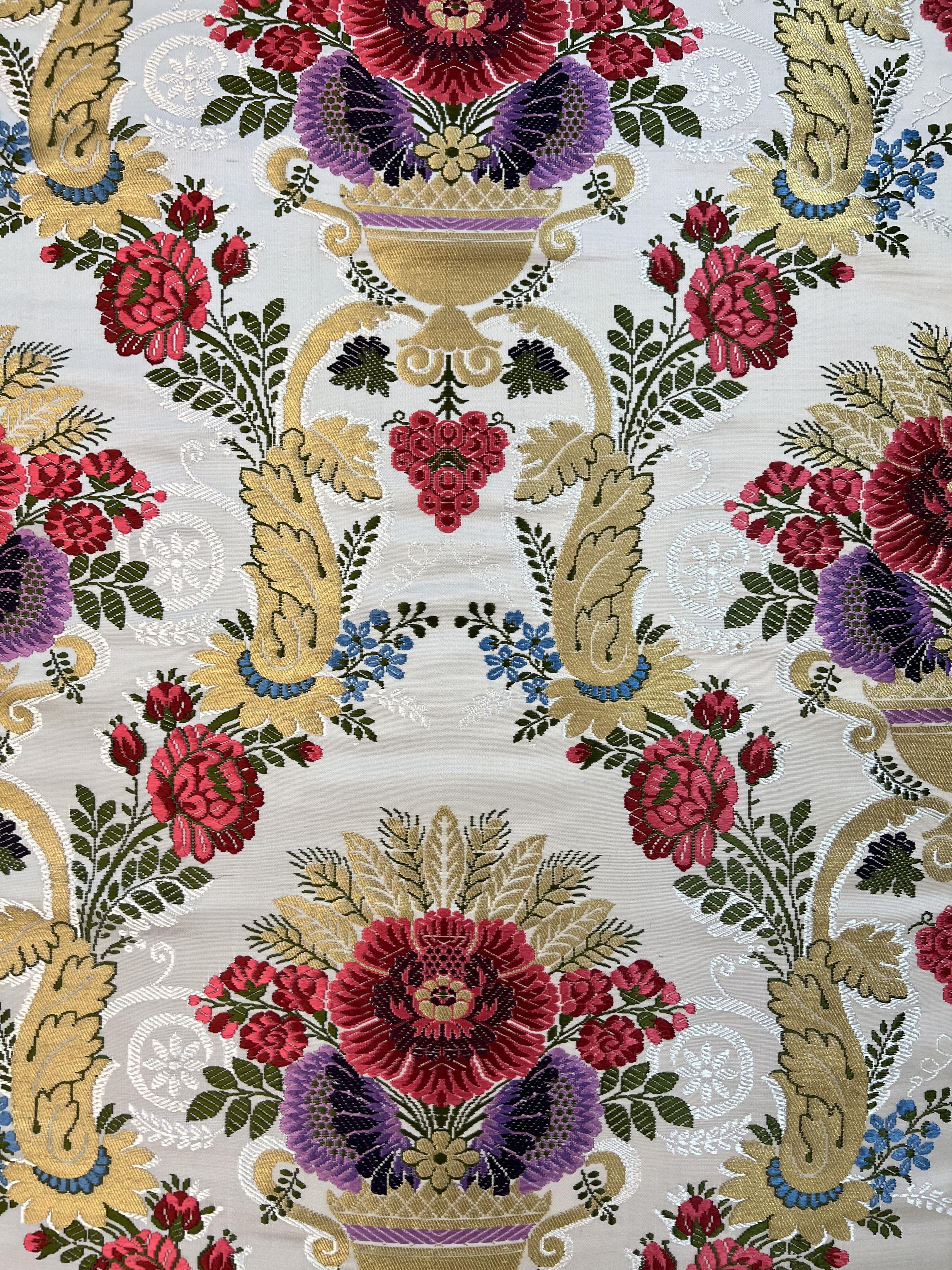 Handloom Brocade in White