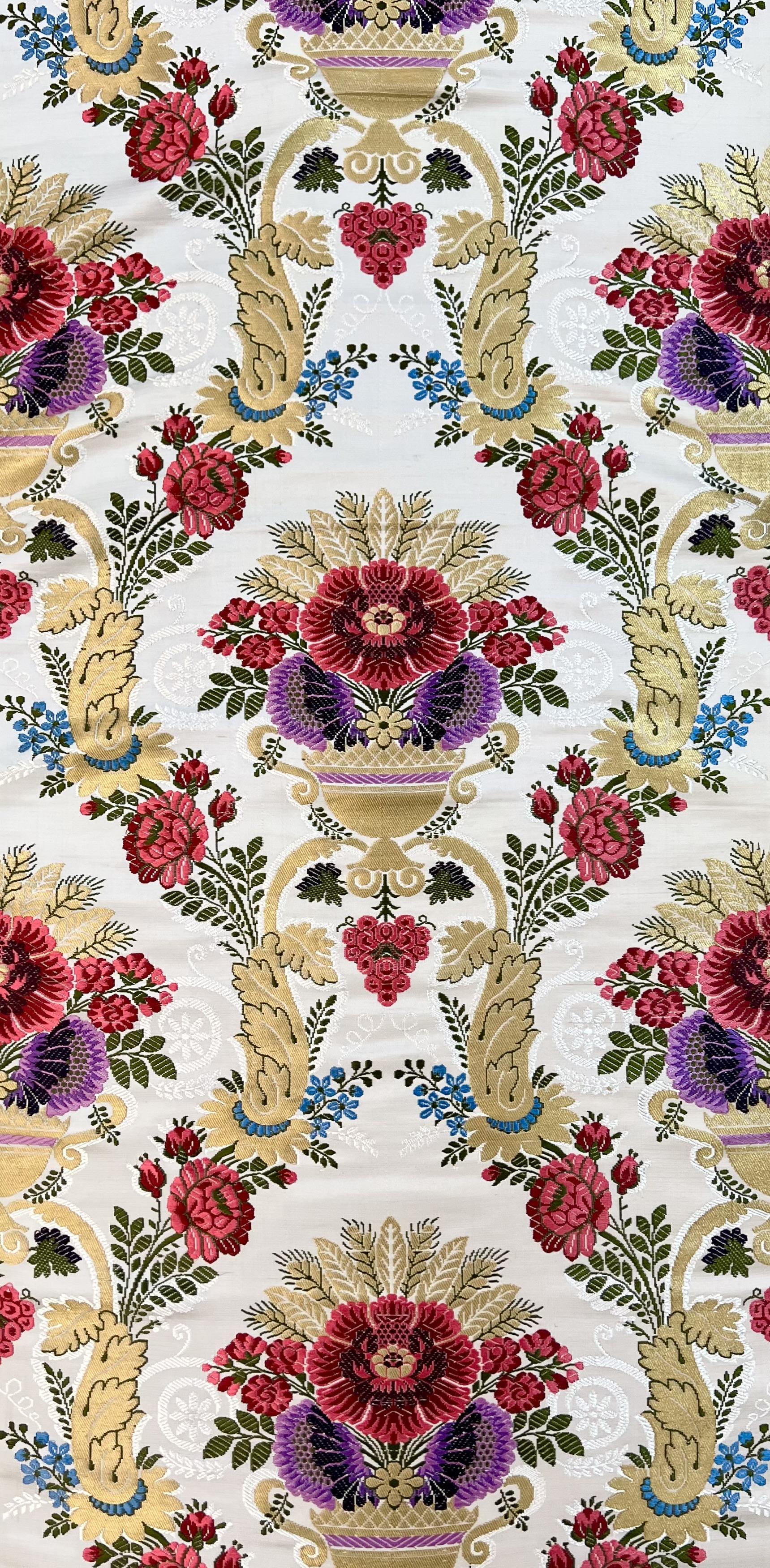 Handloom Brocade in White