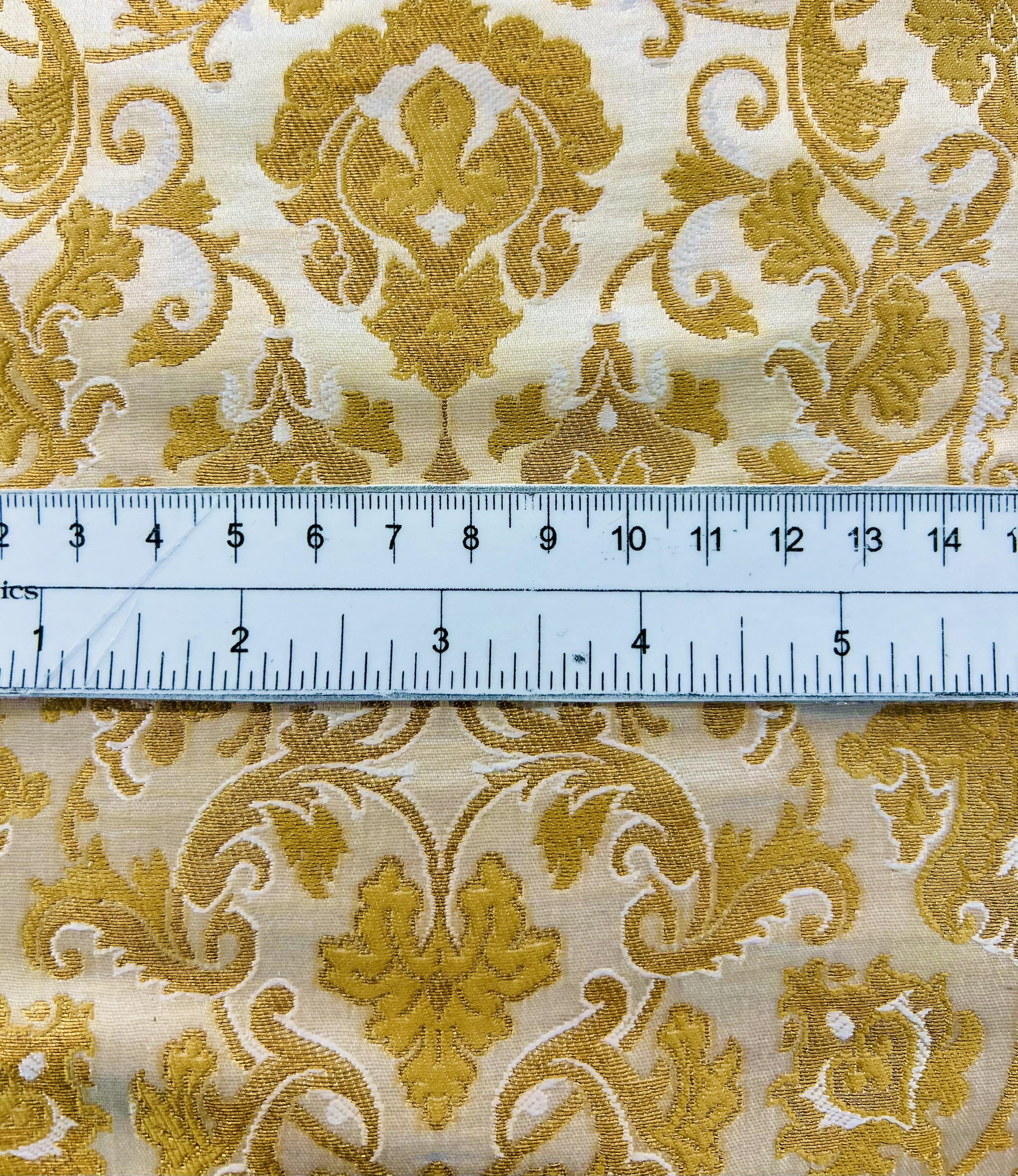 Metallic Brocade in Off White & Gold