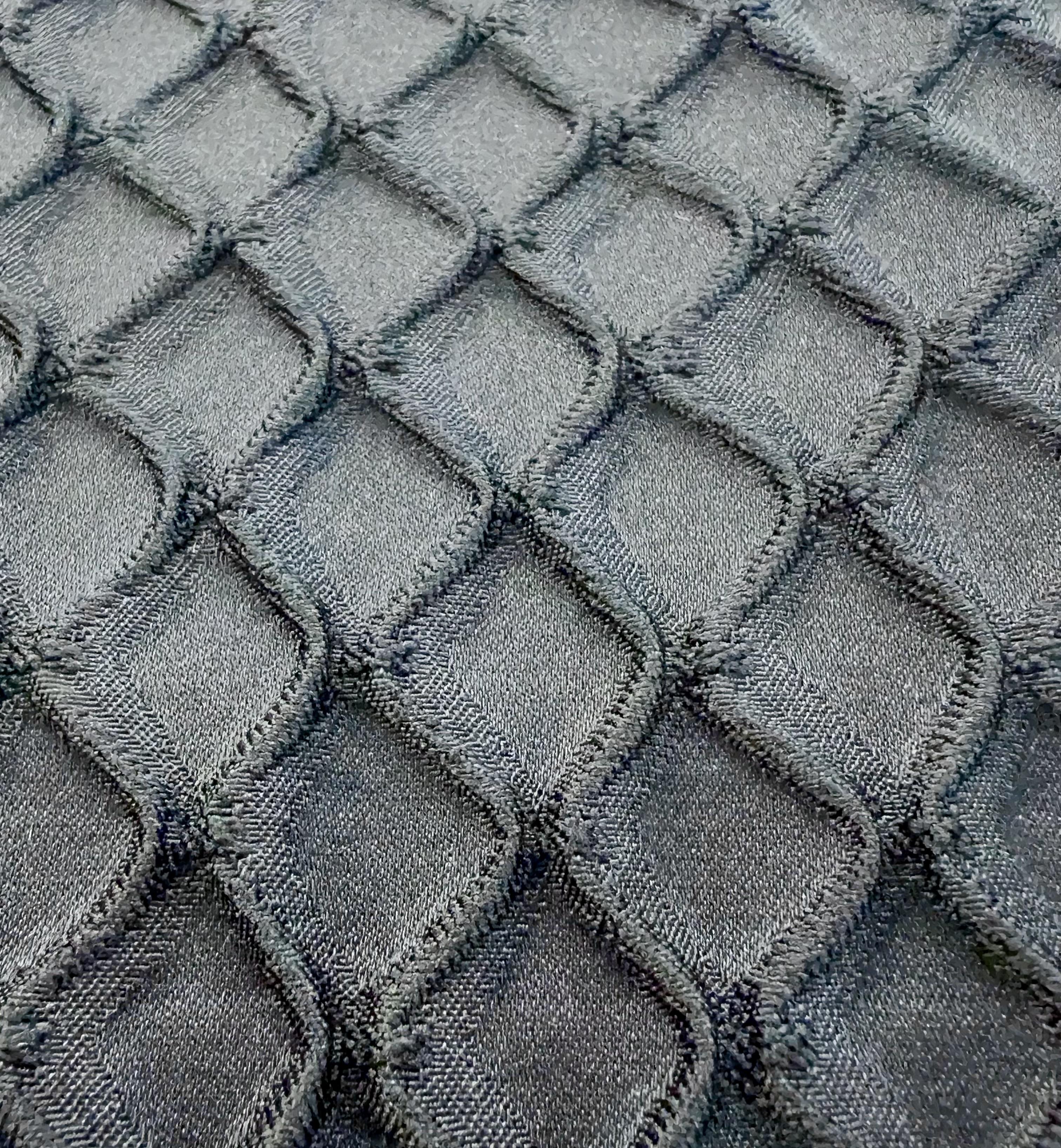 Birdseye Cloqué in Black